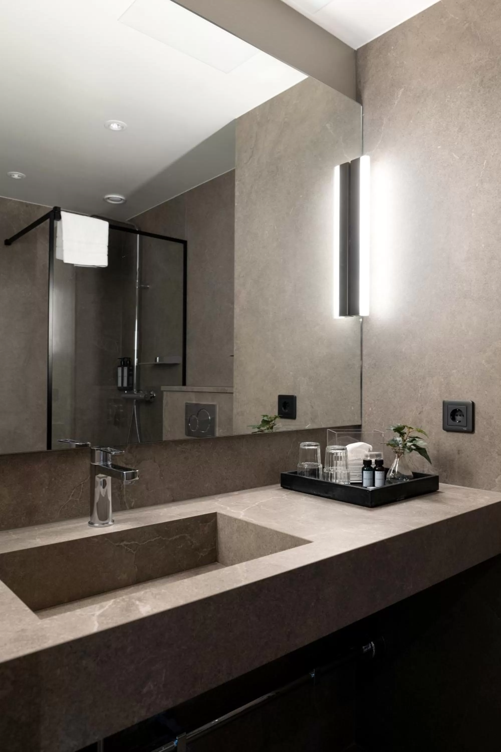 Bathroom in Elite Stadshotellet Karlstad, Hotel & Spa