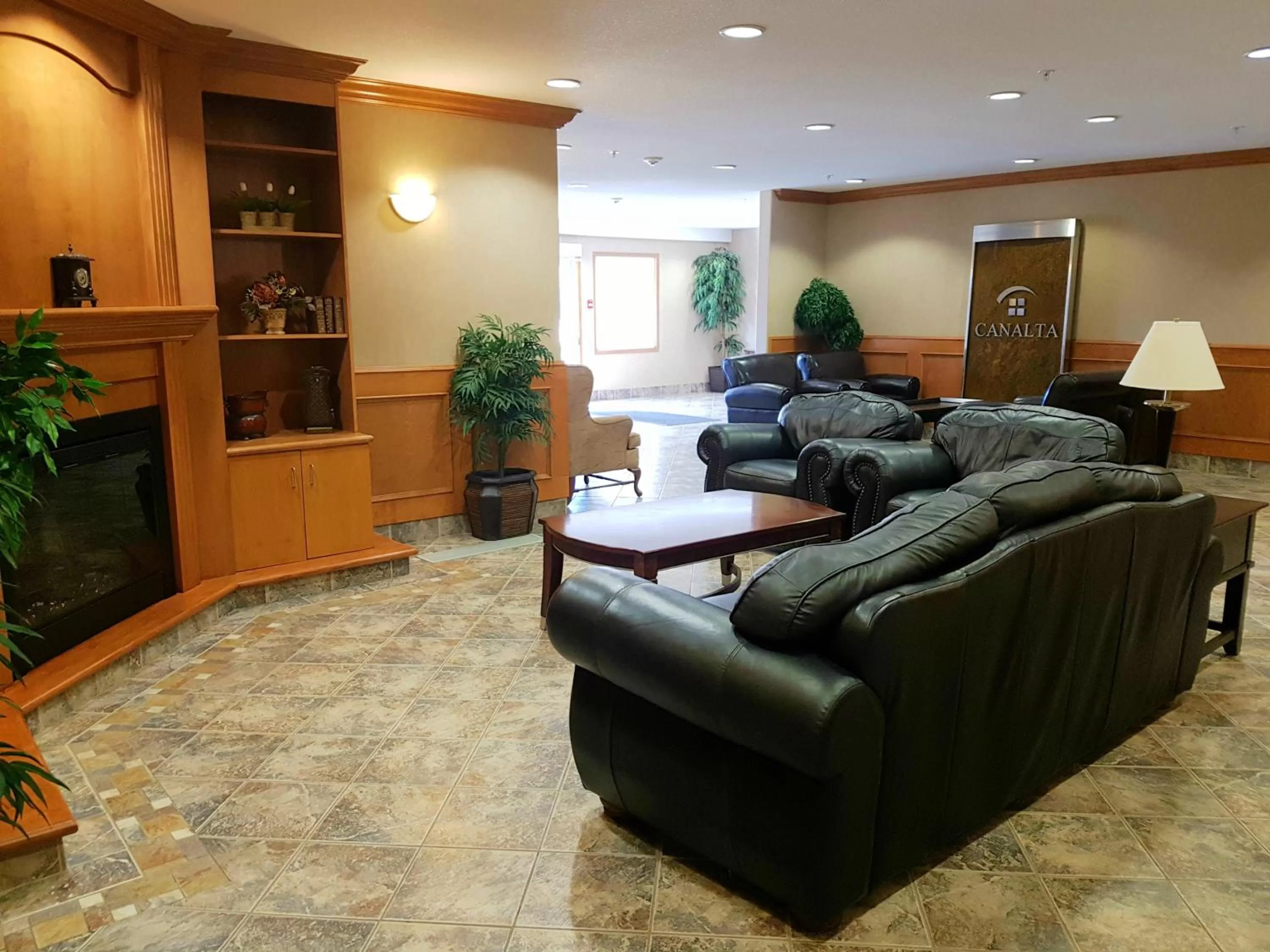 Communal lounge/ TV room in Canalta Stettler