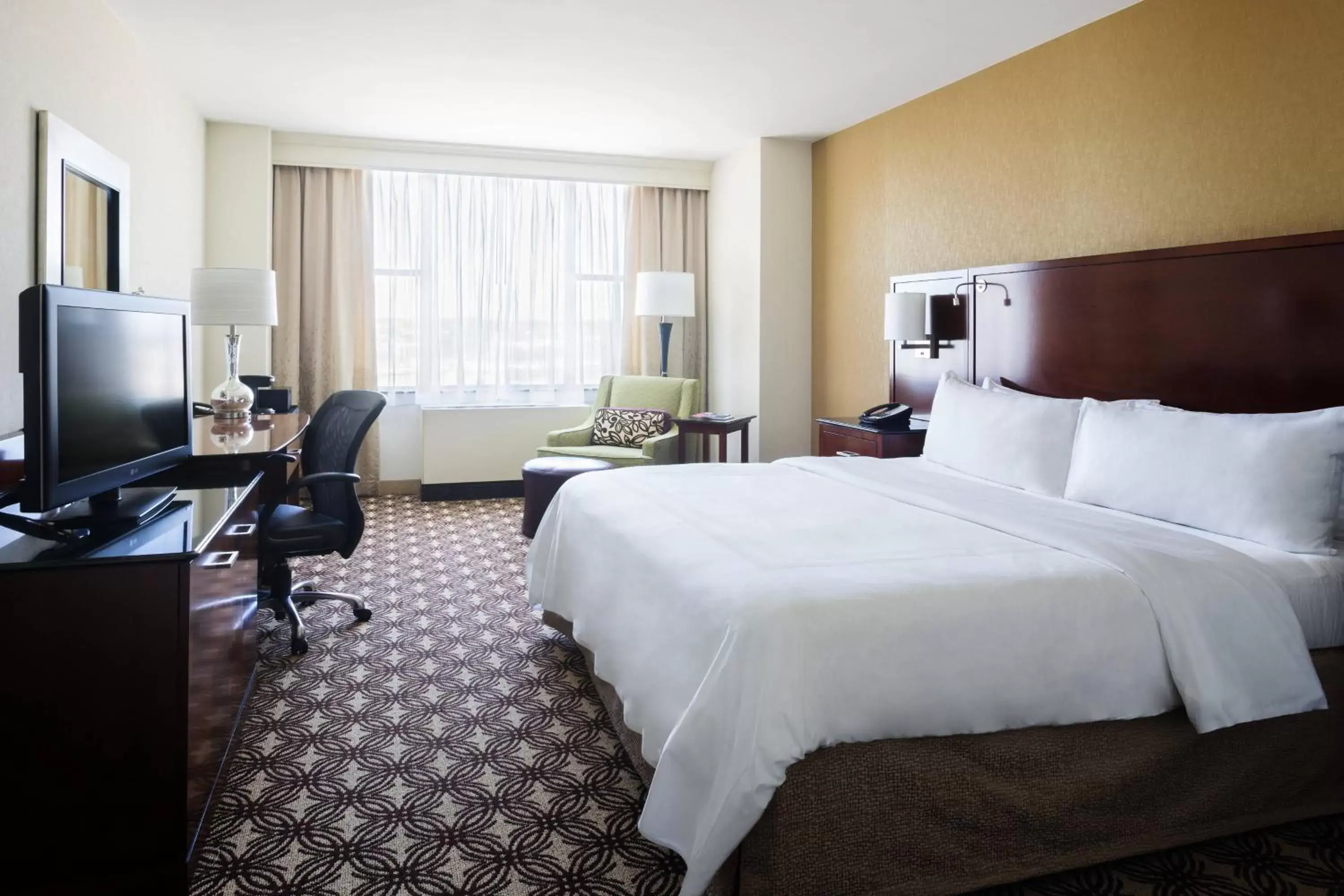 Photo of the whole room in Pittsburgh Marriott City Center