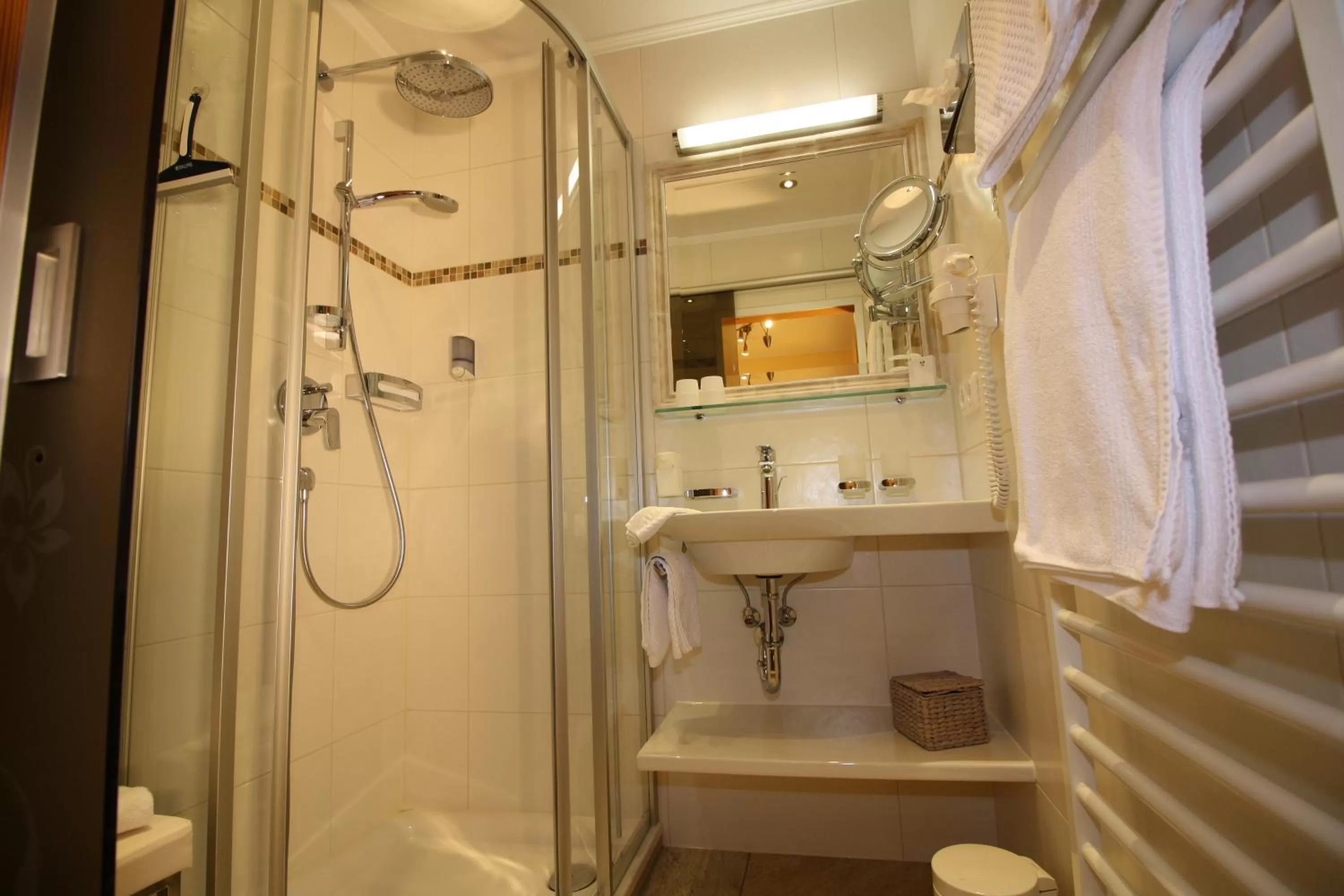 Shower in Vronis Waldhaus ADULTS ONLY