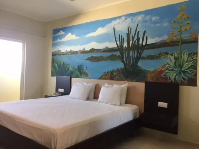 Decorative detail, Bed in Curacao Airport Hotel