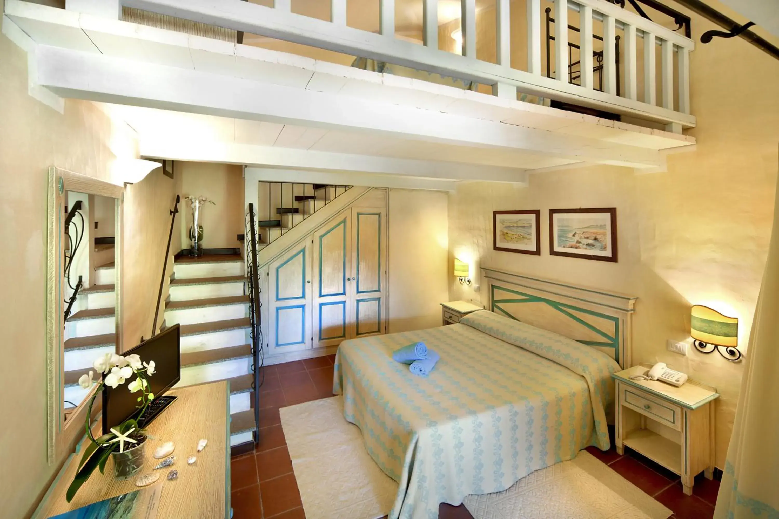 Bedroom in Colonna Hotel Du Golf