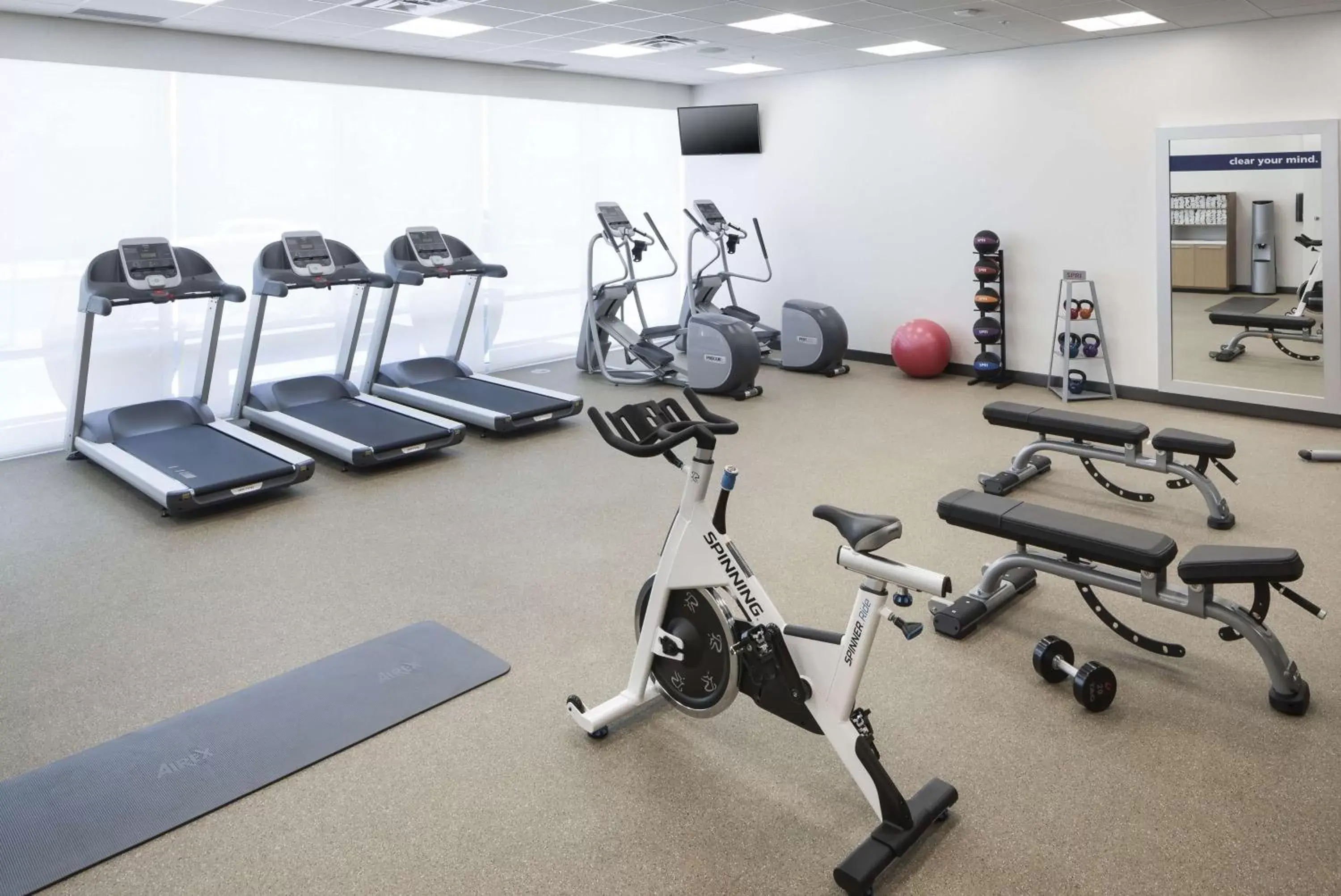 Fitness centre/facilities, Fitness Center/Facilities in Hampton Inn & Suites Phoenix Downtown