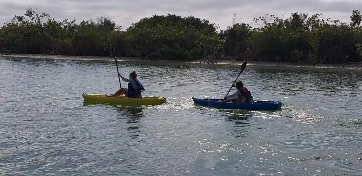 Activities, Canoeing in Hotel Casa Corazón