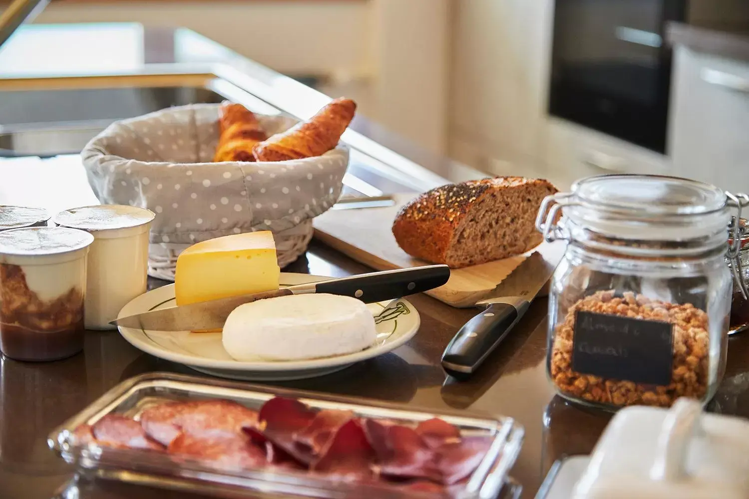 Food close-up, Breakfast in B&B La Forge de Diogne