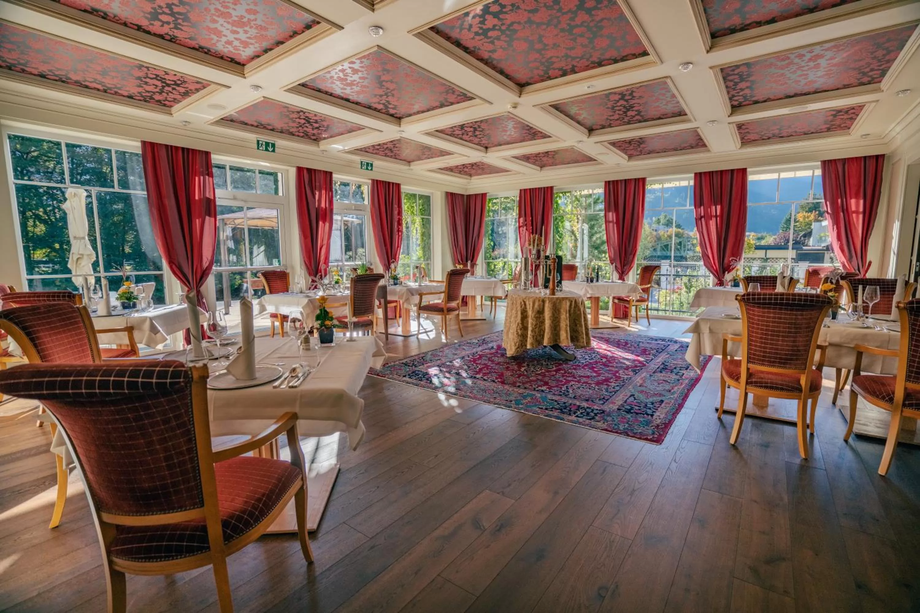 Restaurant/places to eat in Grandhotel Lienz Business-Wellness & Gourmet