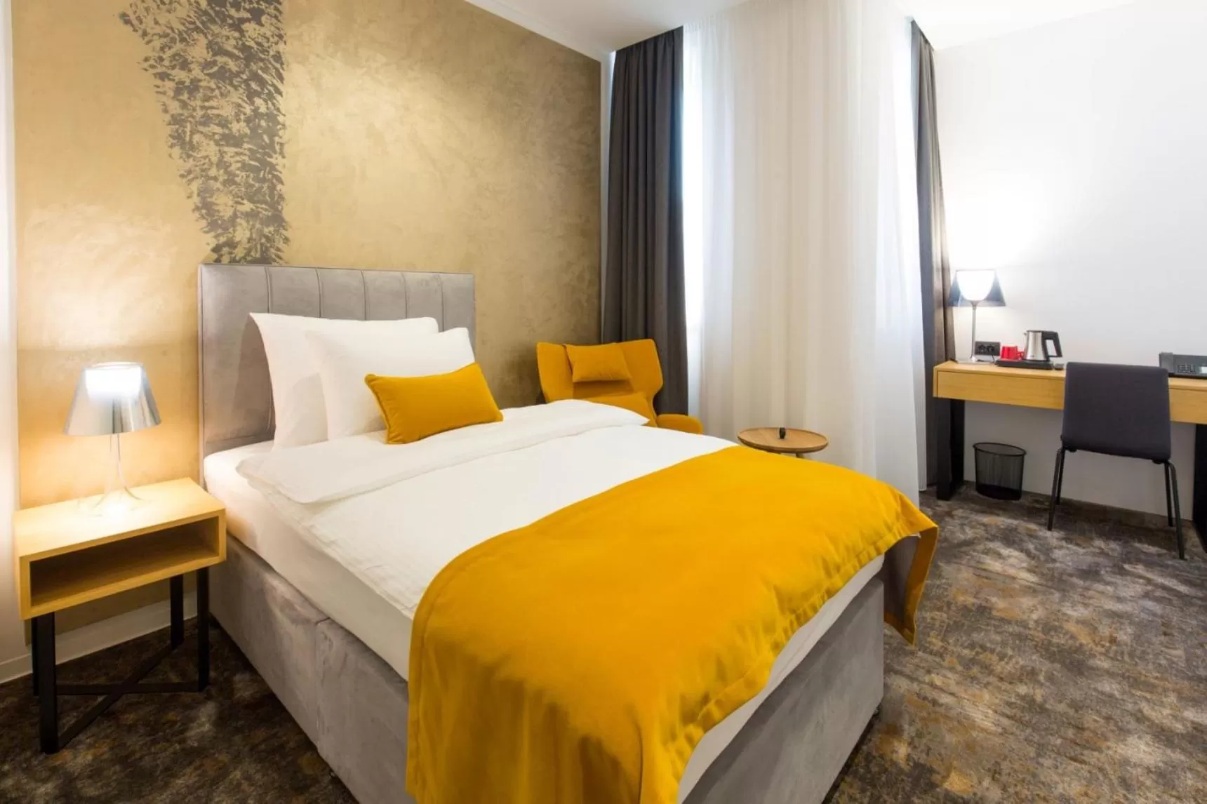 Bed in Boutique Hotel Museum