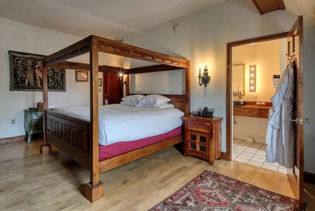 Bed, Bunk Bed in Wedmore Place