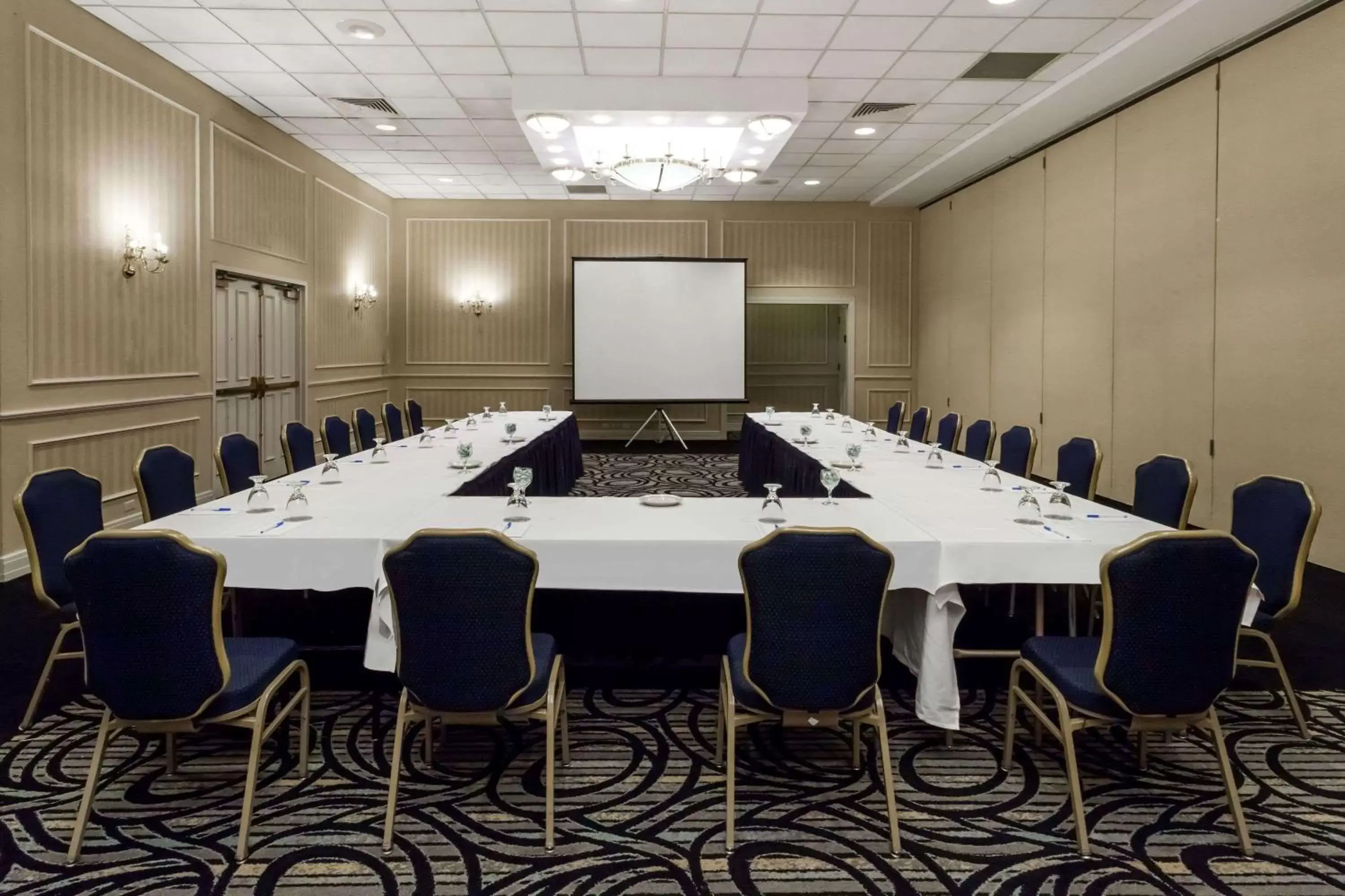 On site, Business Area/Conference Room in Wyndham Southbury