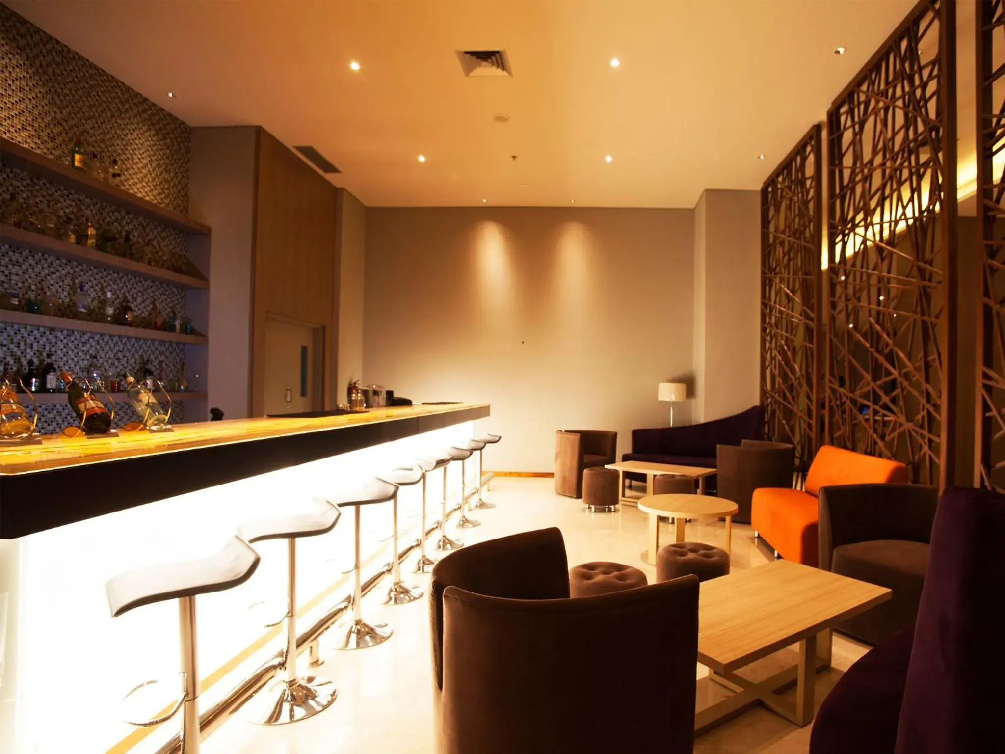 Lounge or bar, Lounge/Bar in Gammara Hotel Makassar