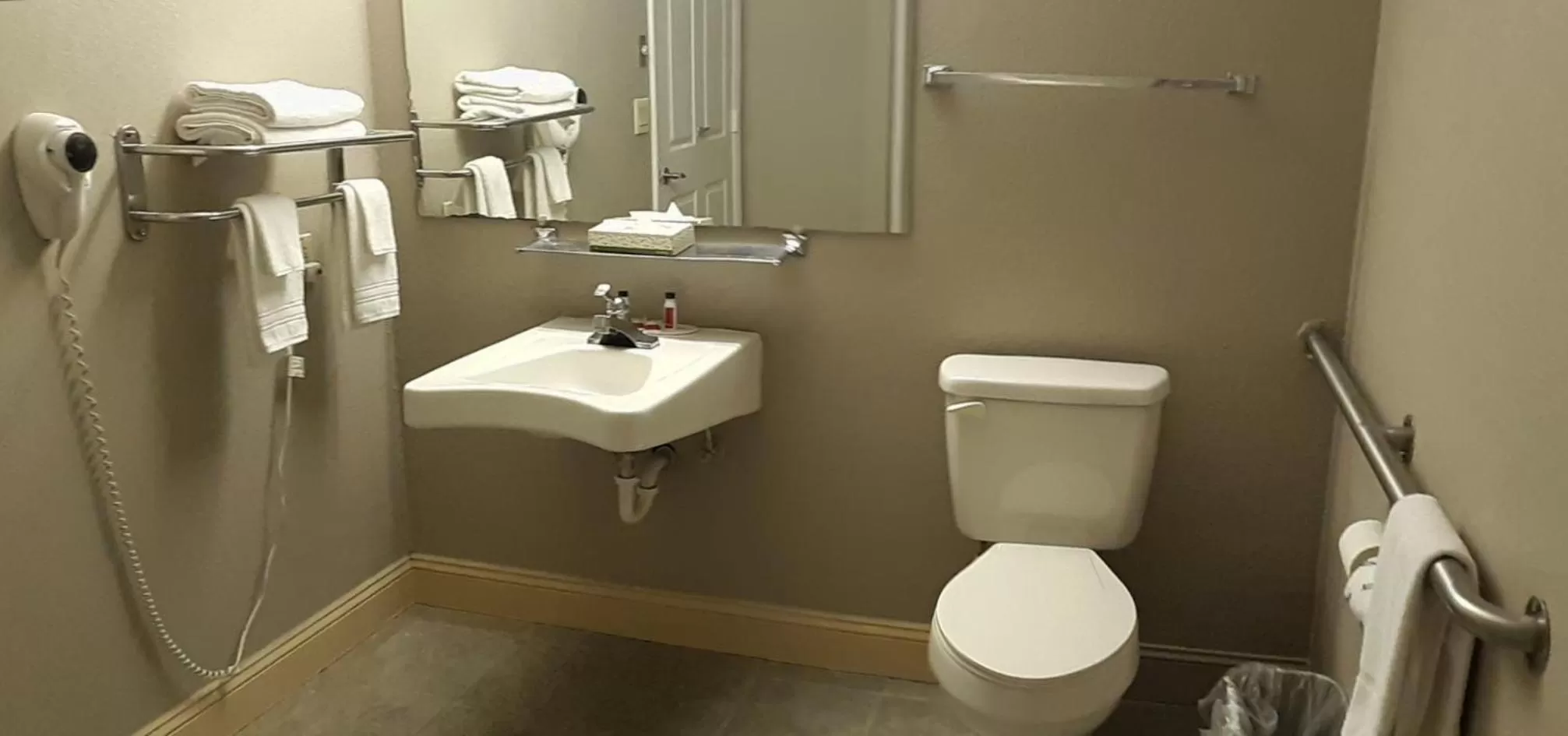 Bathroom in Super 8 by Wyndham Fort Chiswell Wytheville Area