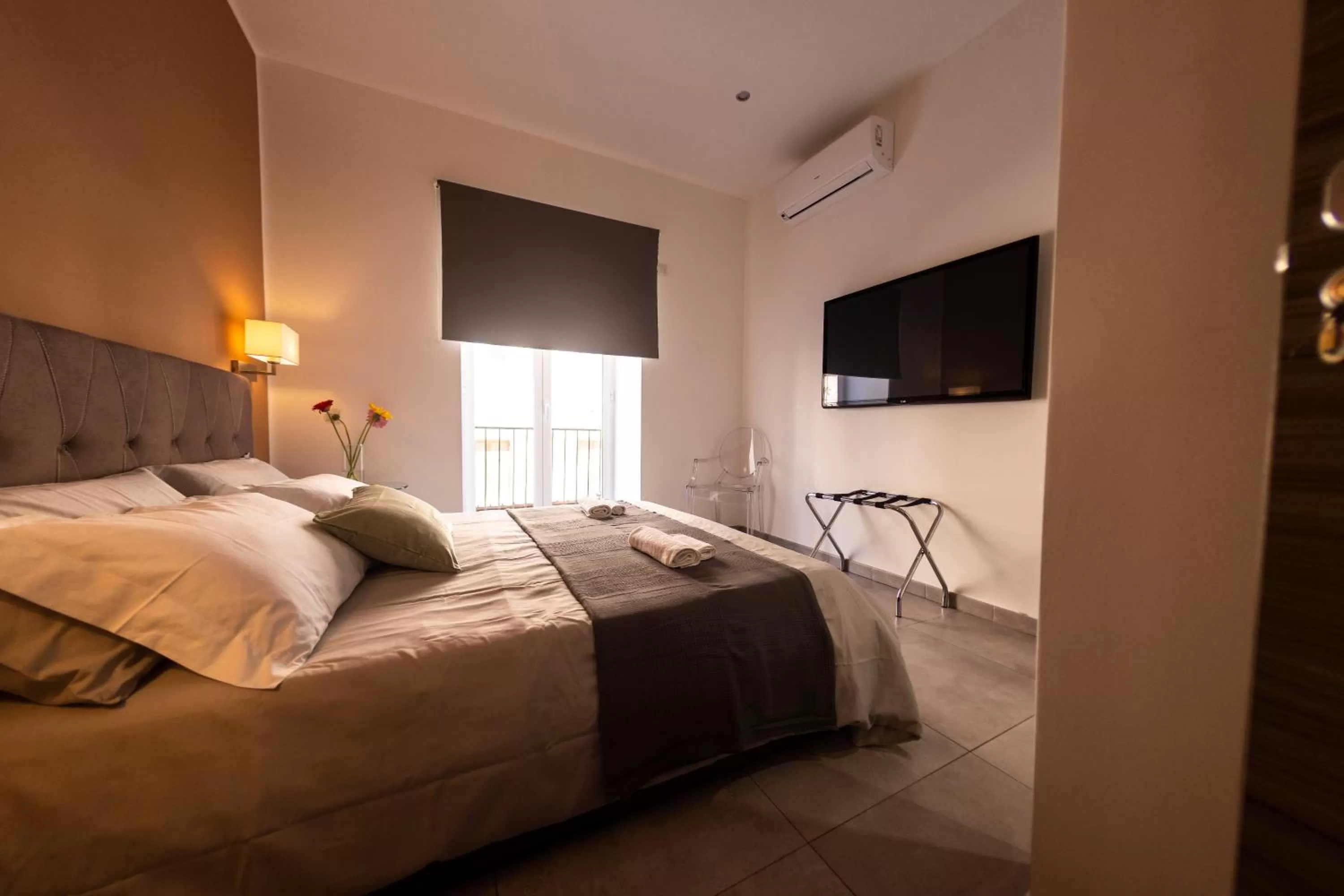 TV and multimedia, Bed in Sant’Agostino Boutique Rooms