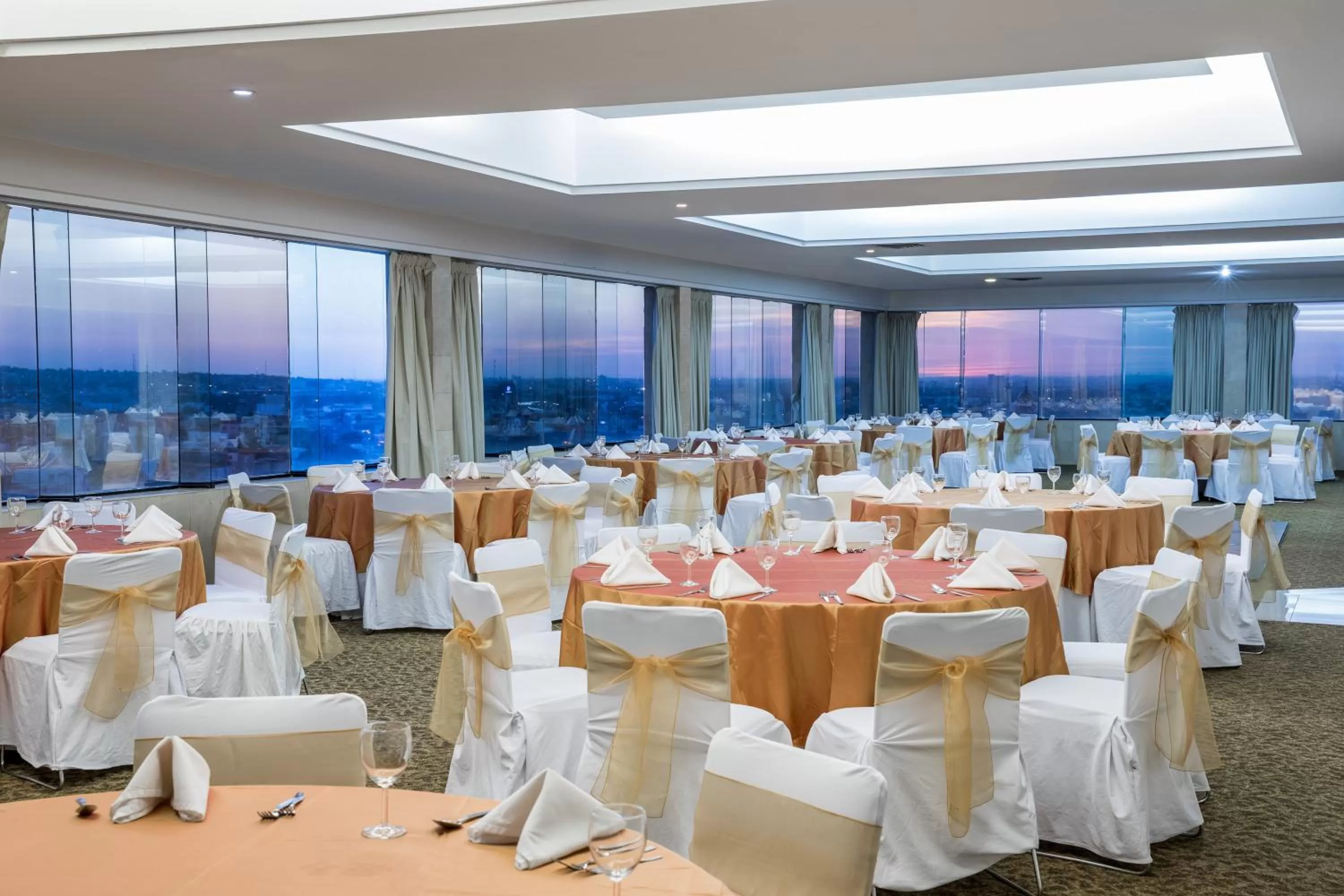 Meeting/conference room in Ramada Hola Culiacan