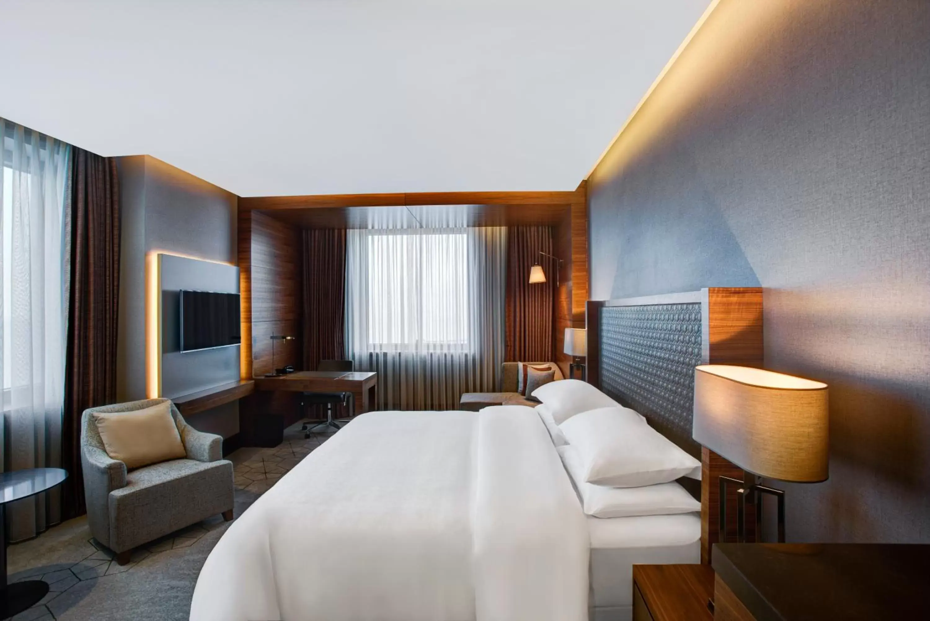 Bed in Sheraton Grand Samsun Hotel