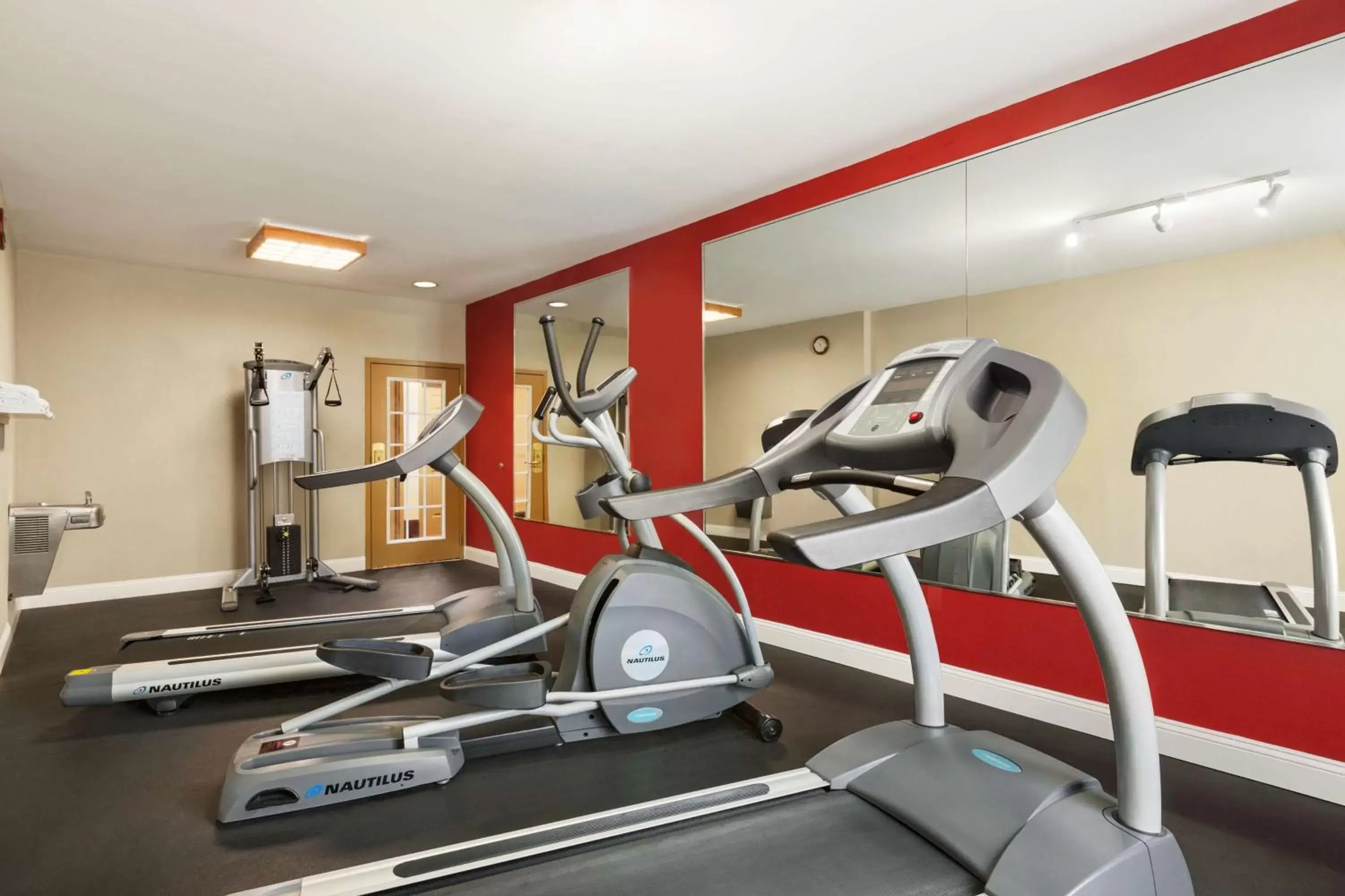 Activities, Fitness Center/Facilities in Country Inn & Suites by Radisson, Savannah I-95 North