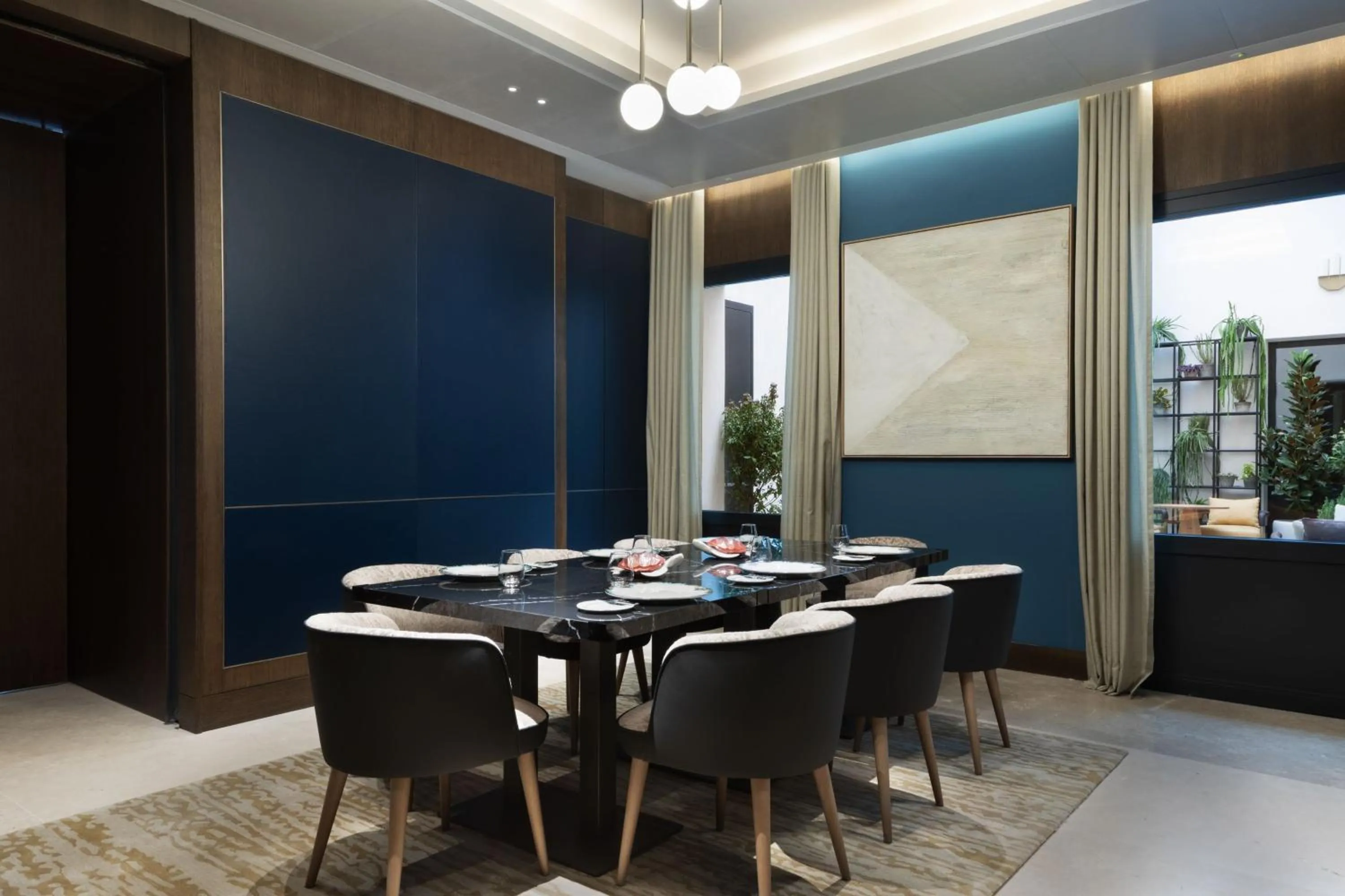 Restaurant/places to eat in JW Marriott Hotel Madrid