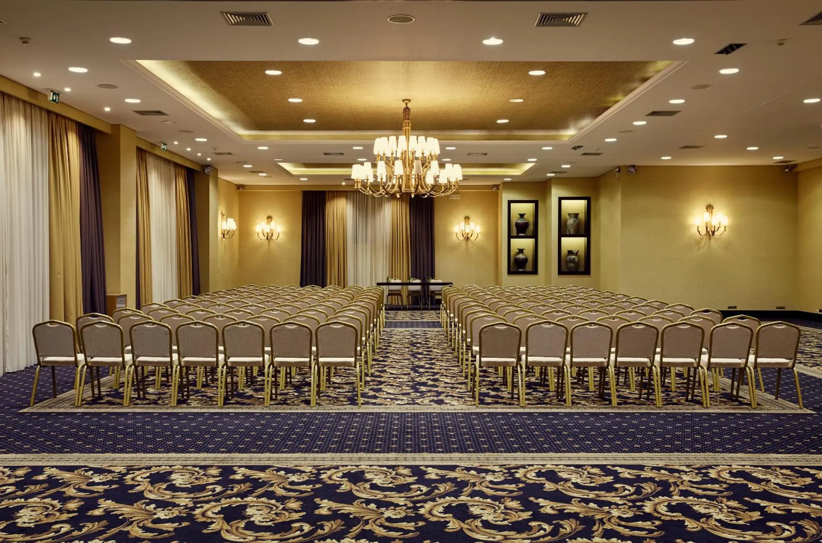 Business facilities, Banquet Facilities in Limneon Resort & Spa