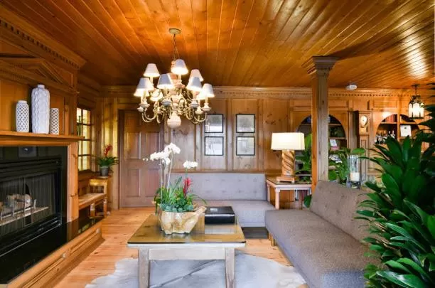 Lobby or reception in Inn On SummerHill