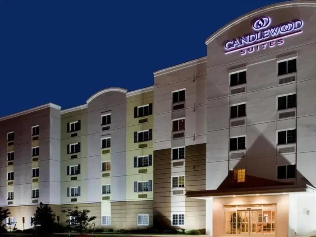 Property Building in Candlewood Suites Norfolk Airport, an IHG Hotel