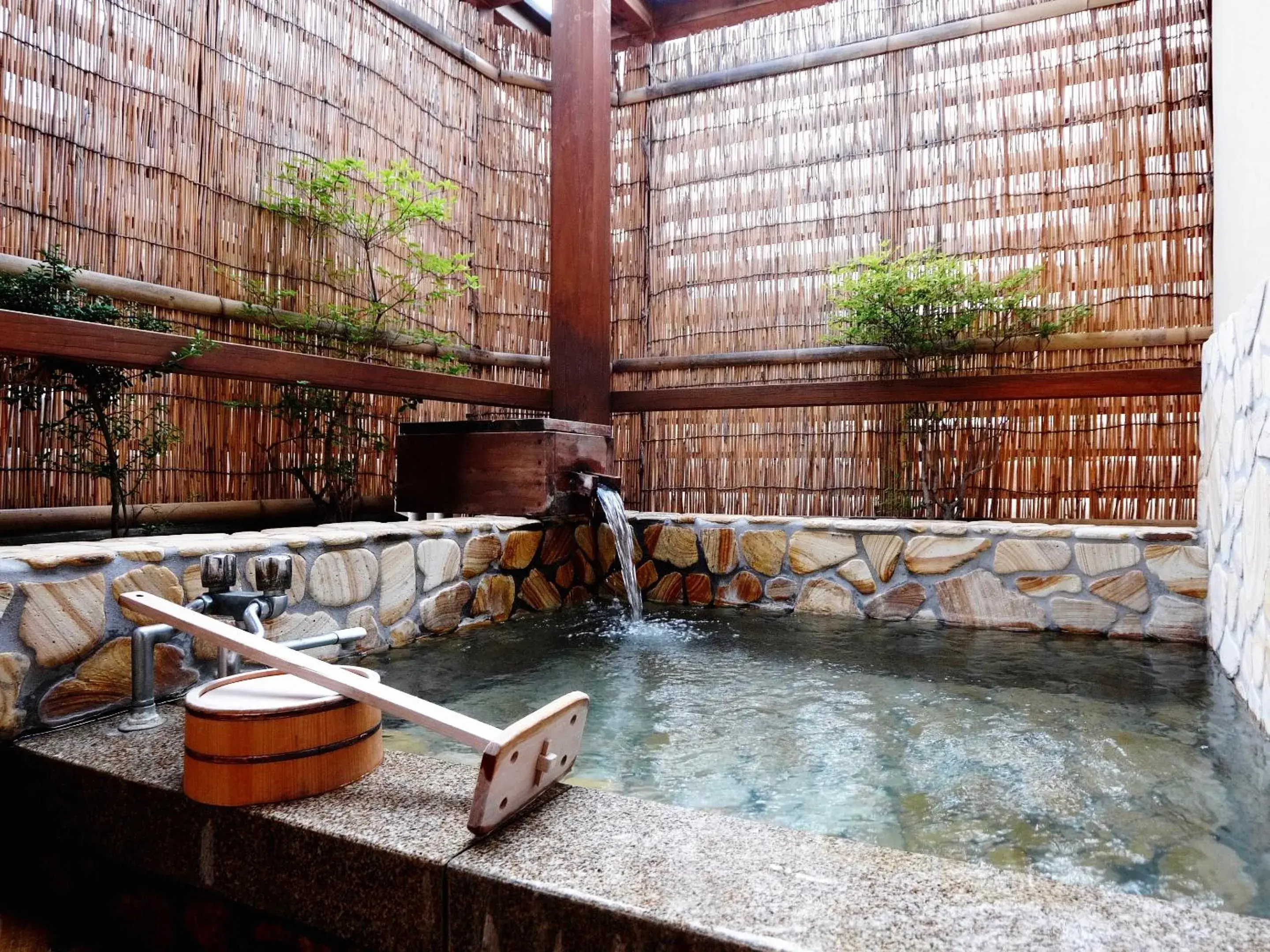 Shibu Onsen Kokuya