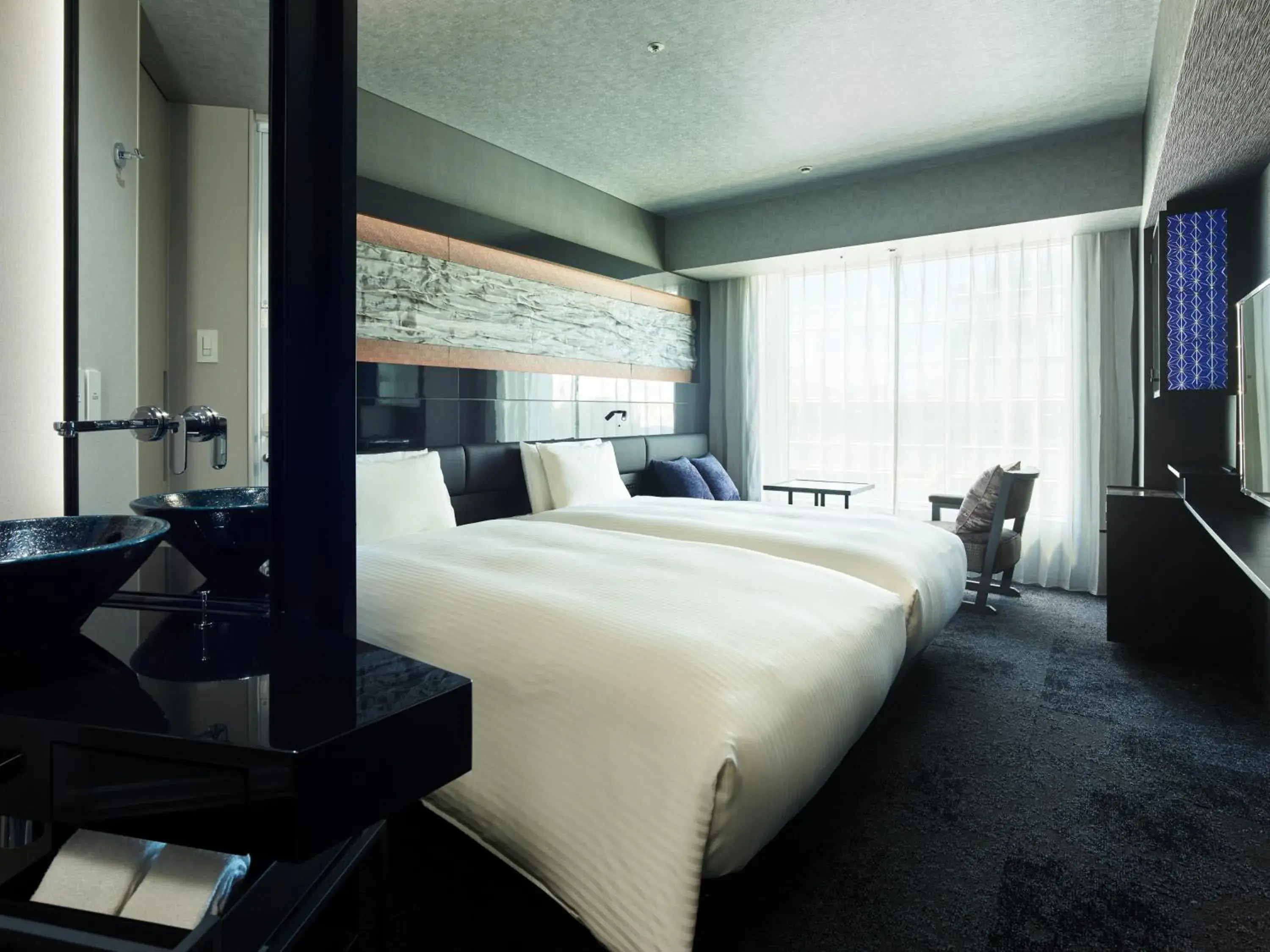 Photo of the whole room, Bed in Mitsui Garden Hotel Nihonbashi Premier
