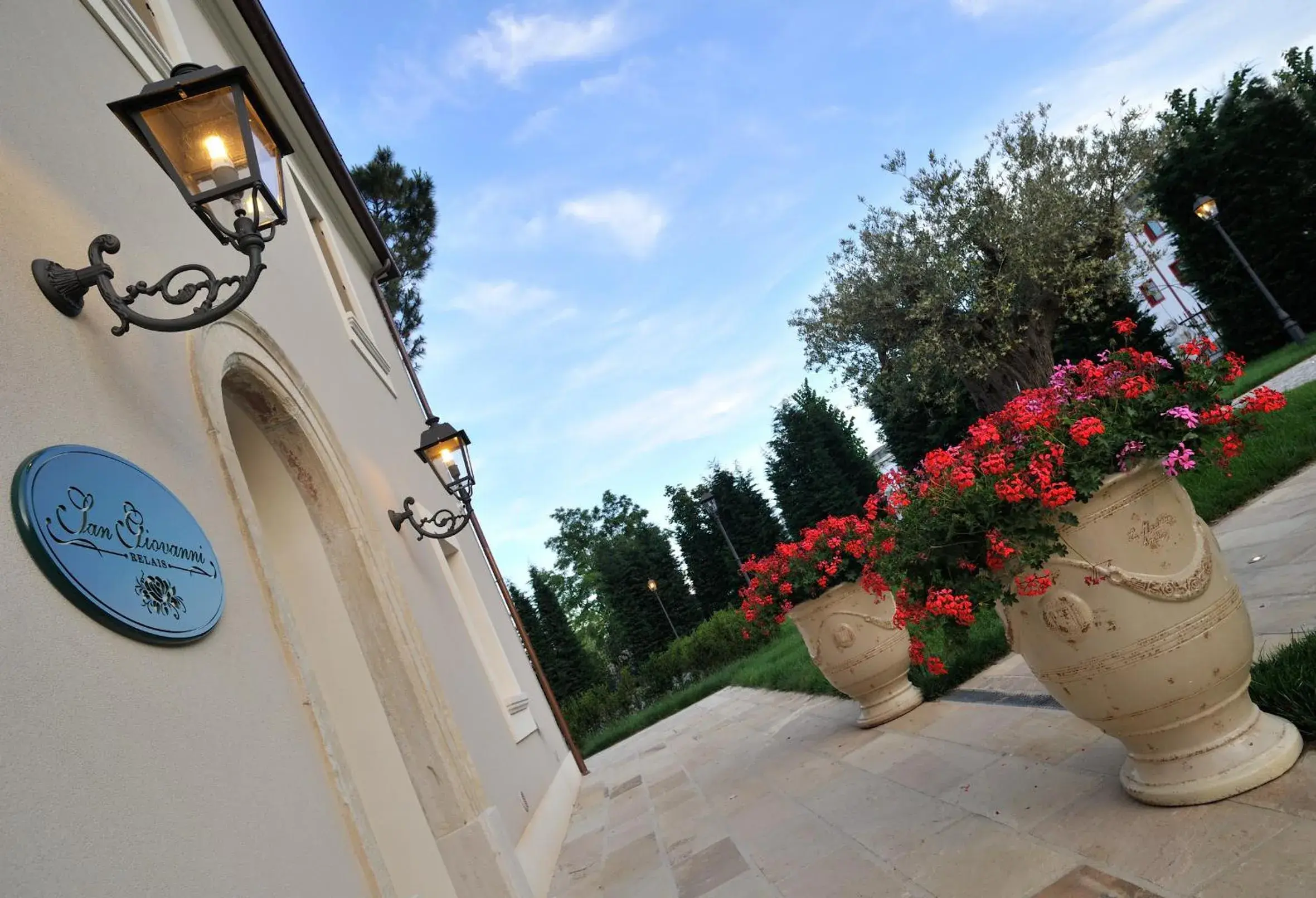 Facade/entrance in San Giovanni relais