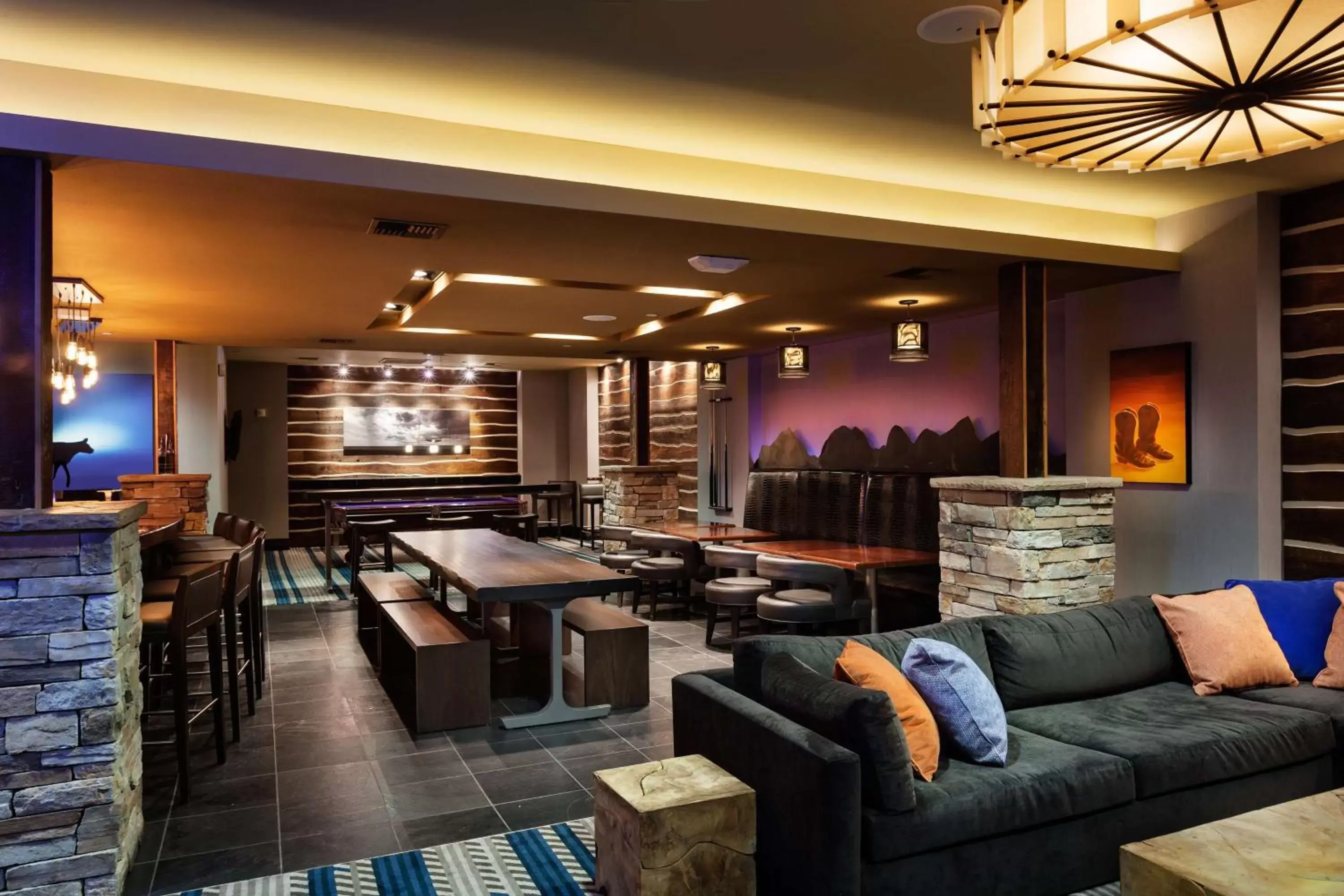 Lounge or bar, Lounge/Bar in Doubletree By Hilton Billings
