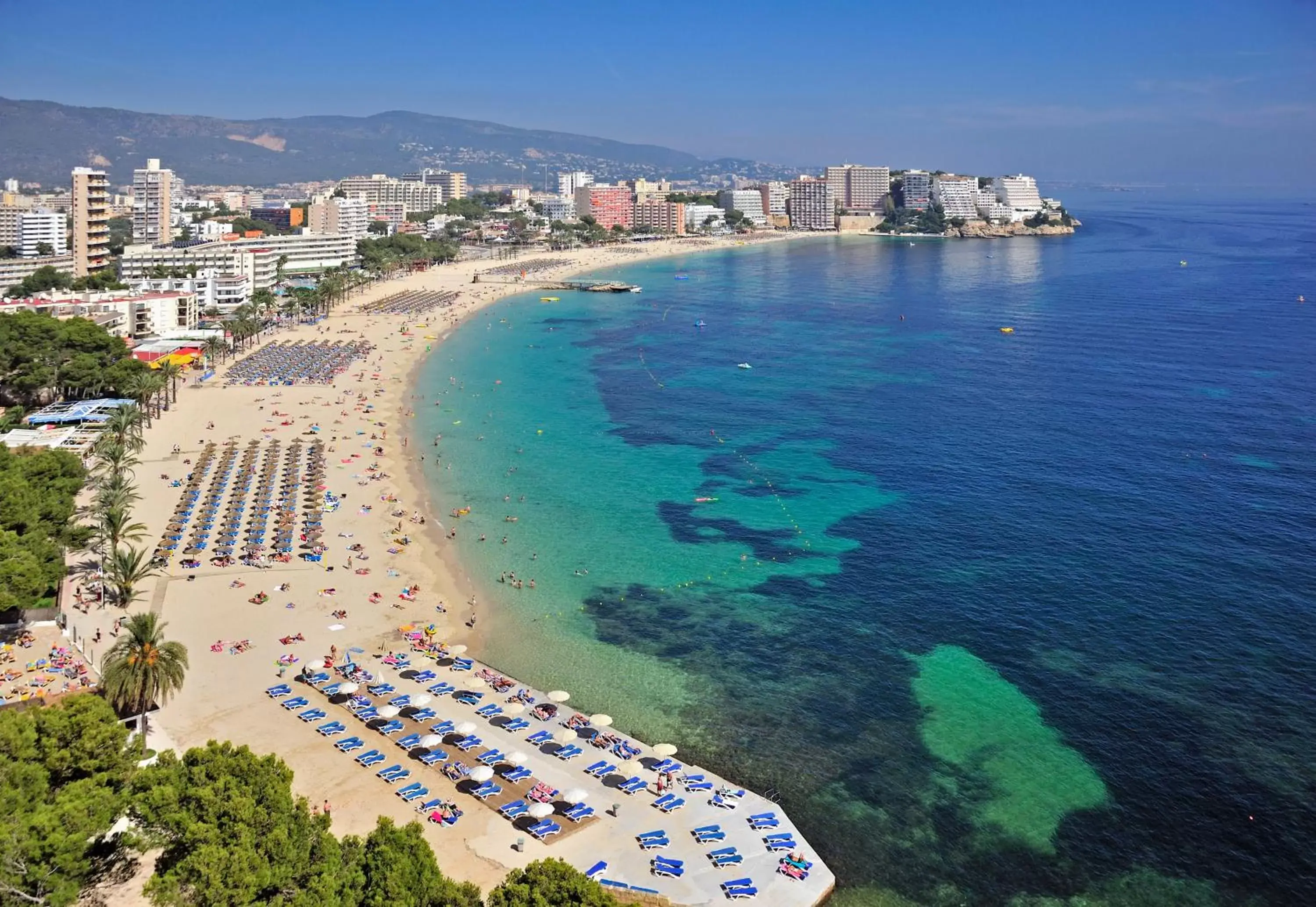 Beach, Bird's-eye View in Hotel Samos