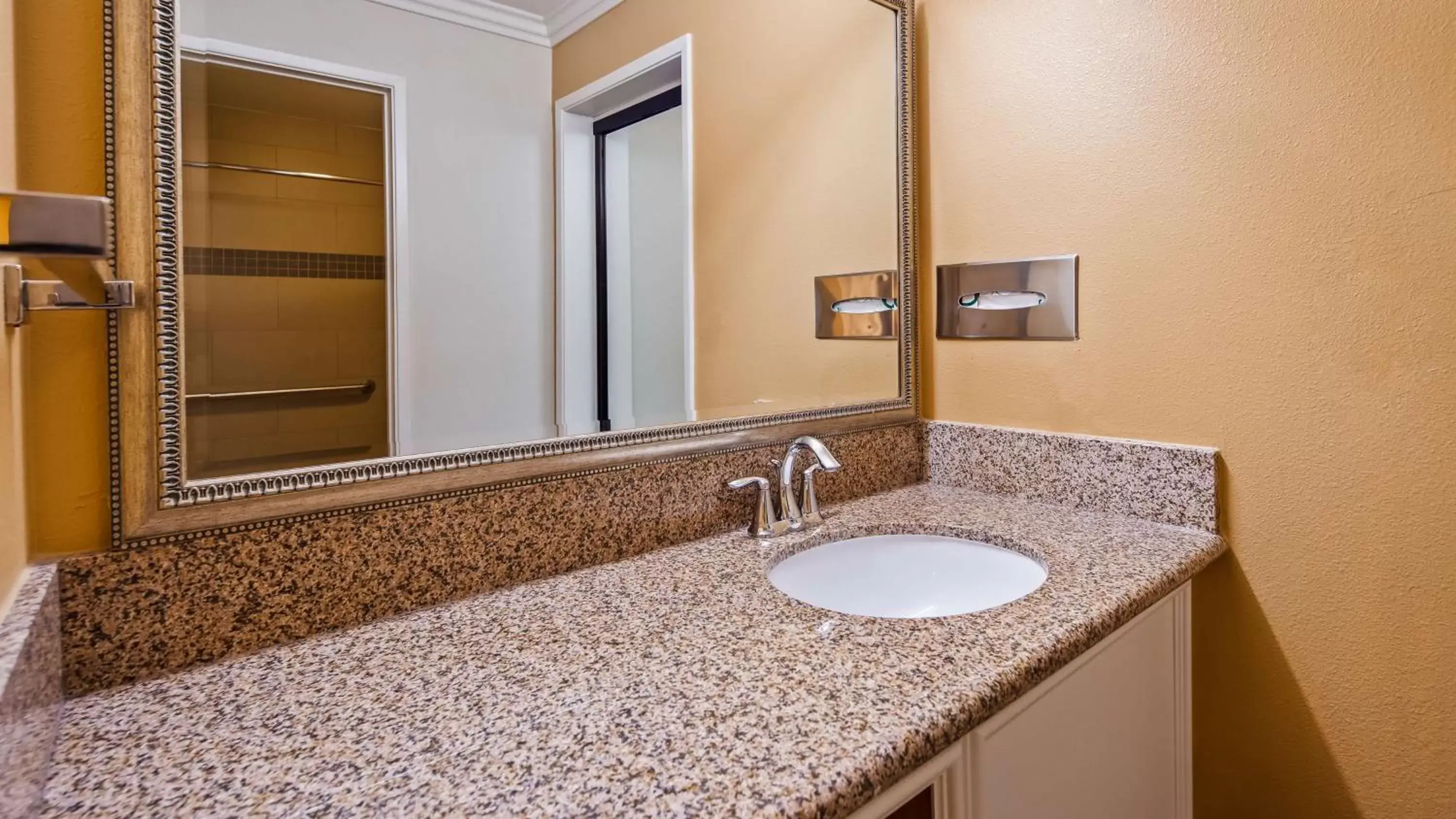 Photo of the whole room, Bathroom in Best Western Plus Orange County Airport North