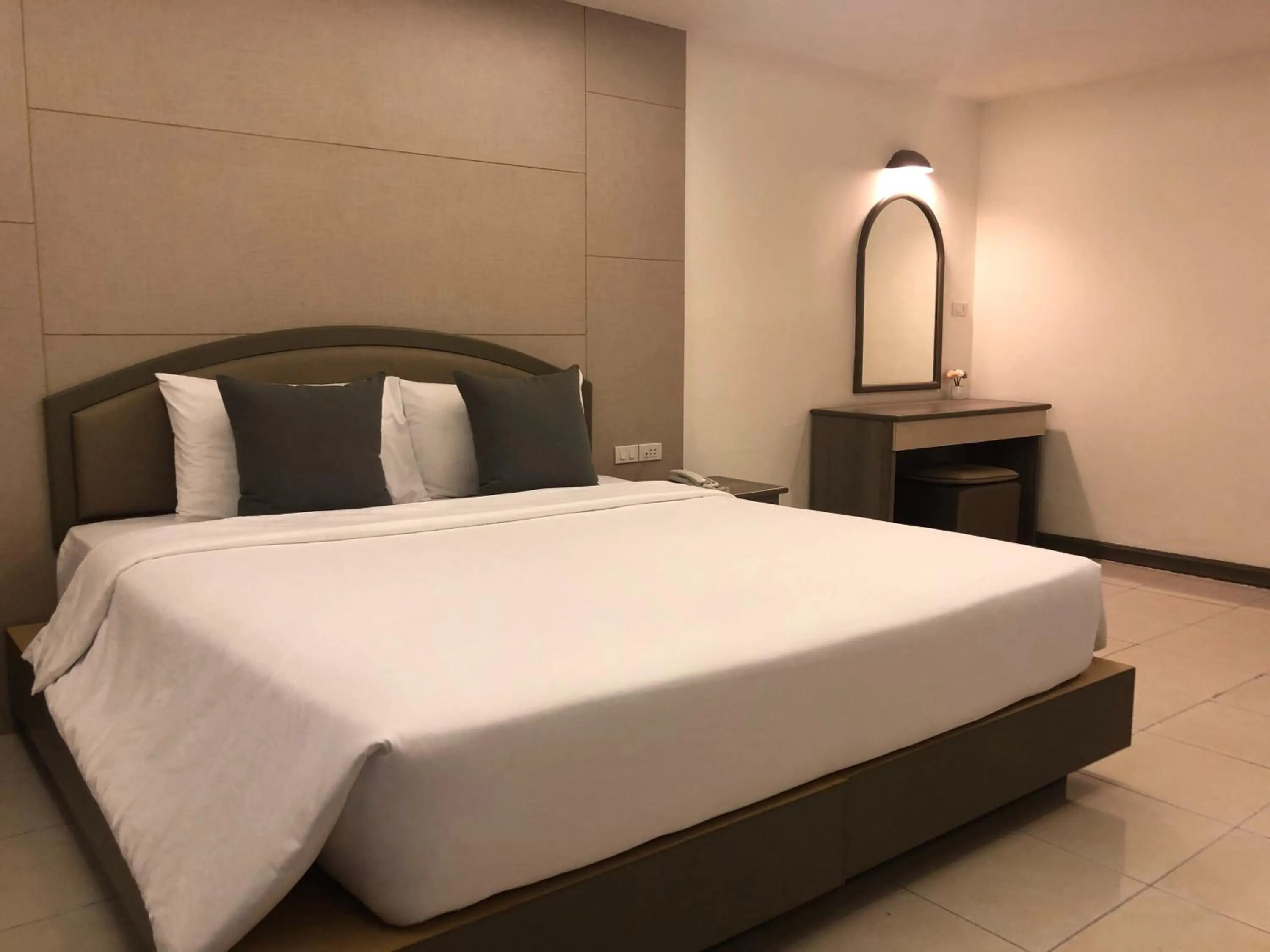 Bed in Lee Garden Bangkok