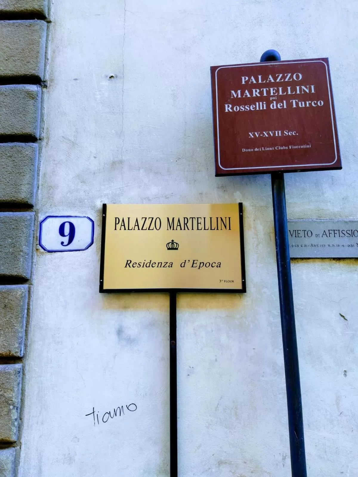 Property logo or sign in Palazzo Martellini Residenza d'epoca