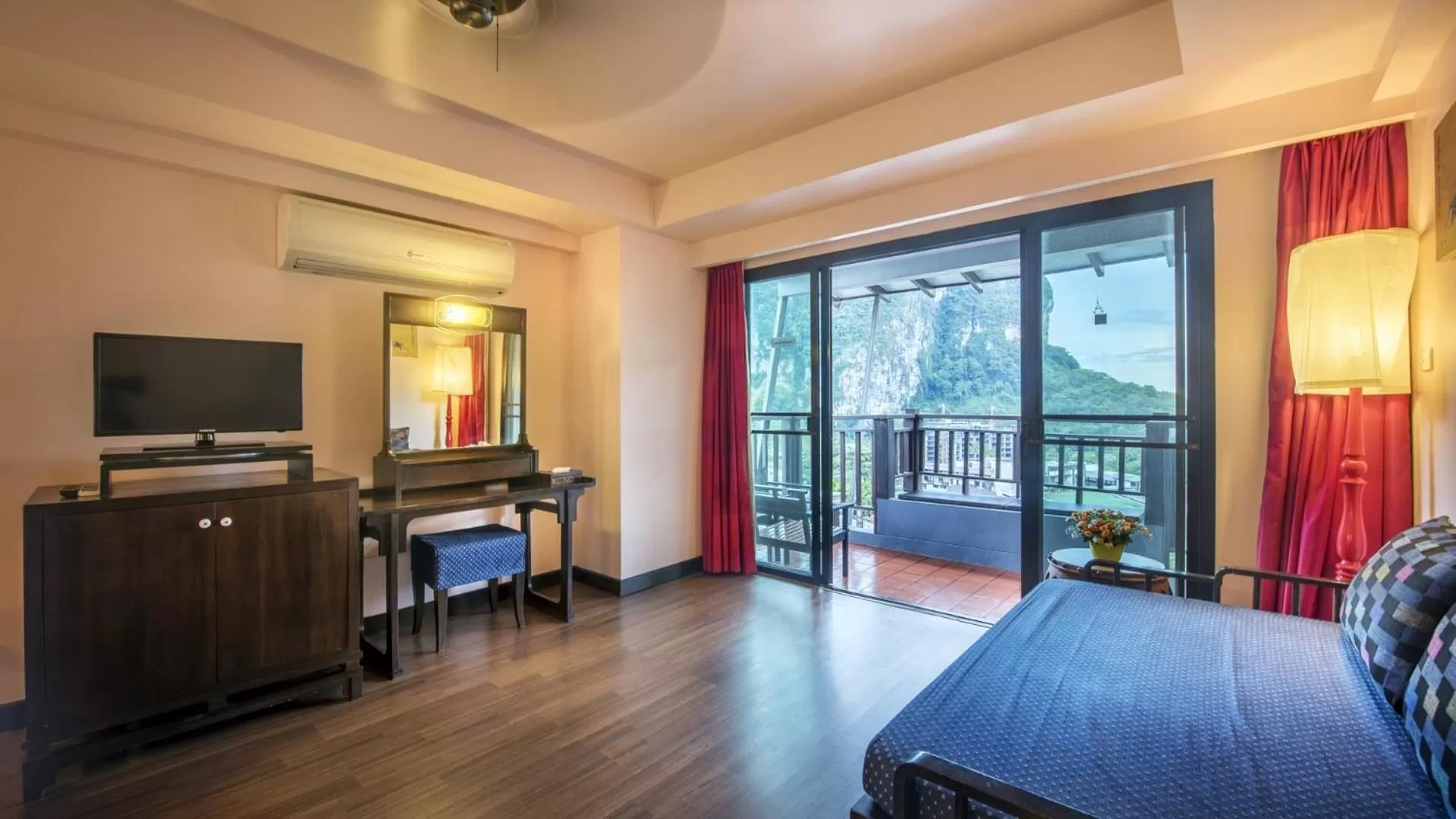 Photo of the whole room, Bed in Krabi Chada Resort