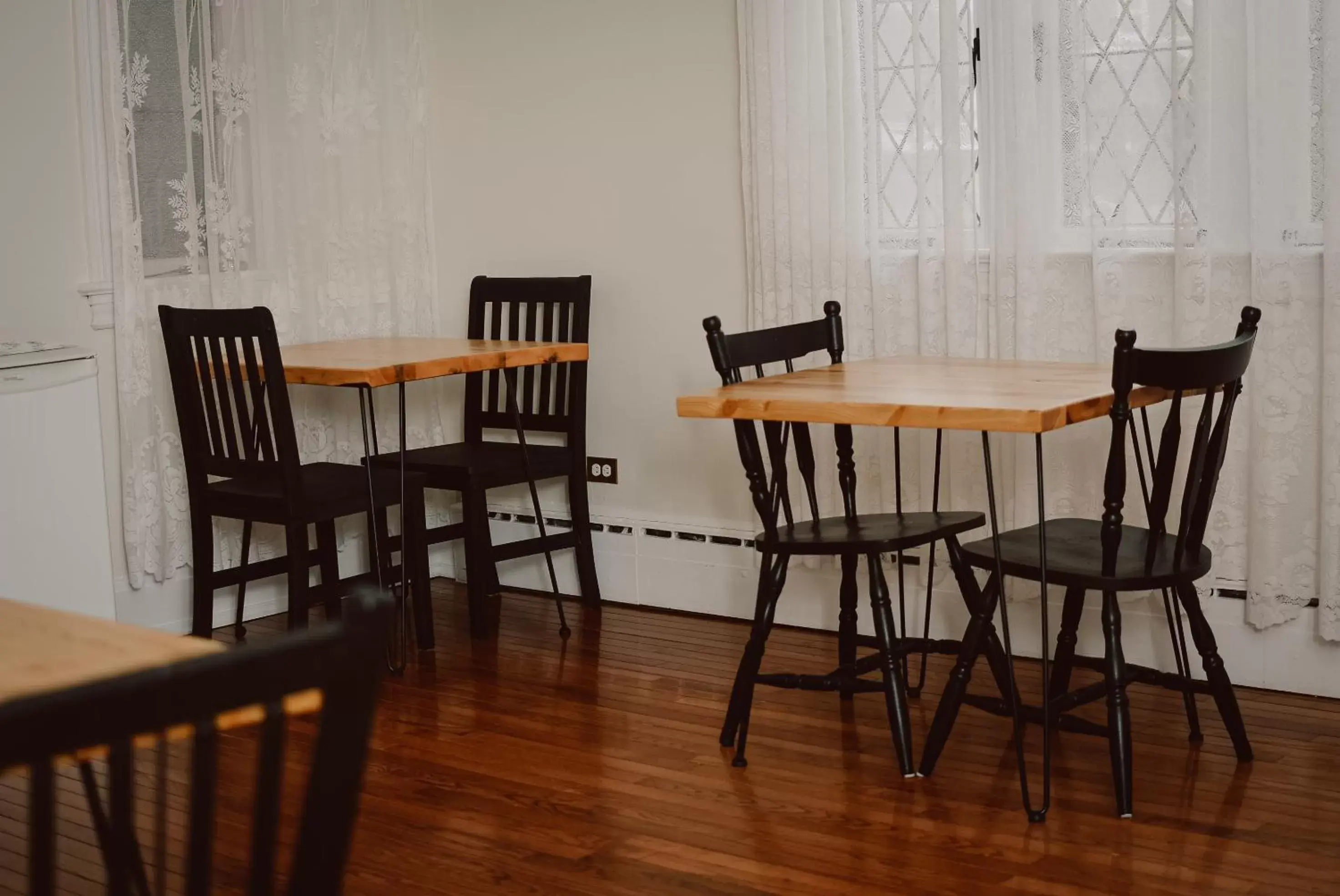 Dining area, Restaurant/Places to Eat in Hill Road Manor Bed & Breakfast