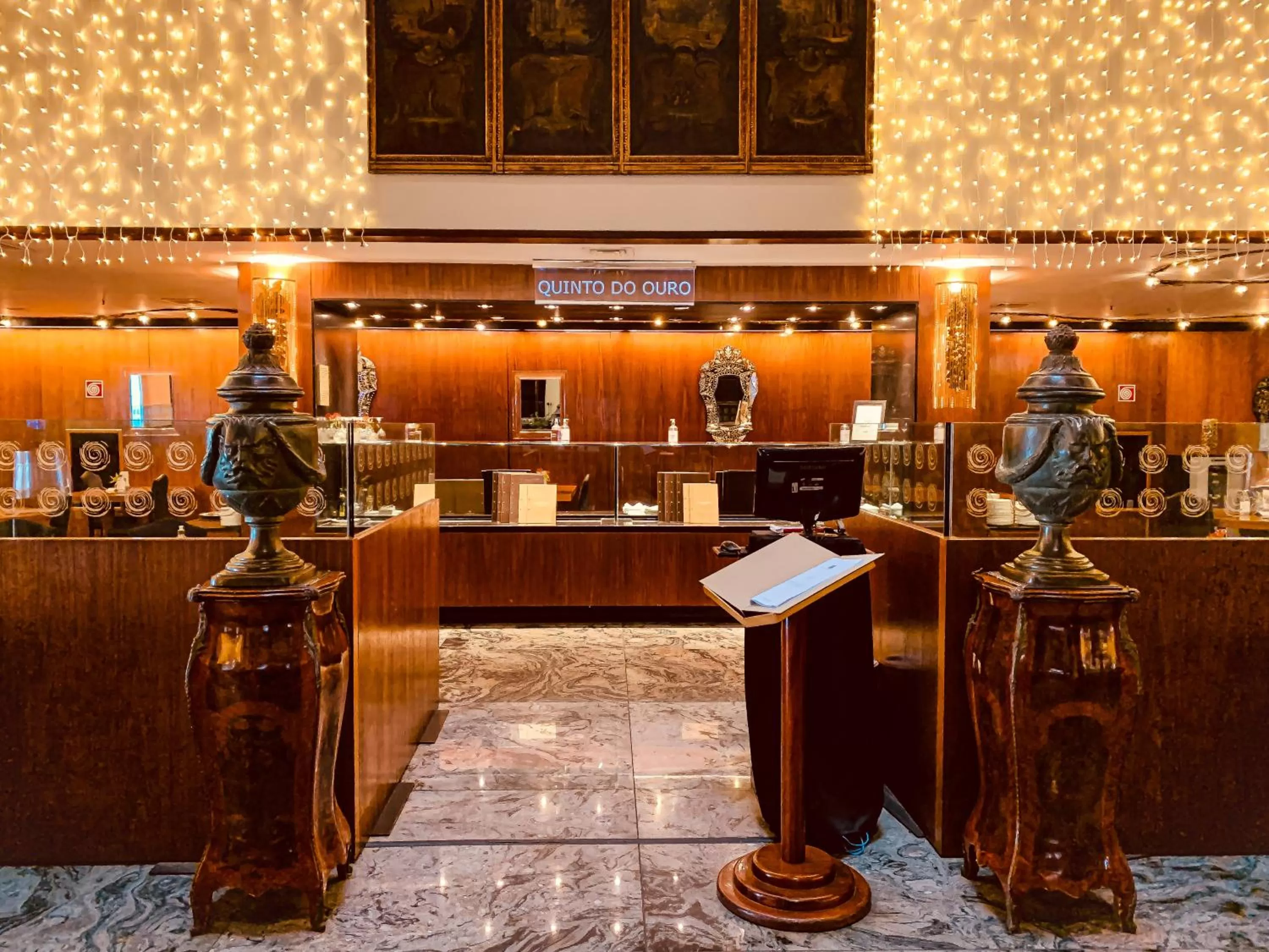 Restaurant/places to eat in Ouro Minas Hotel Belo Horizonte, Dolce by Wyndham