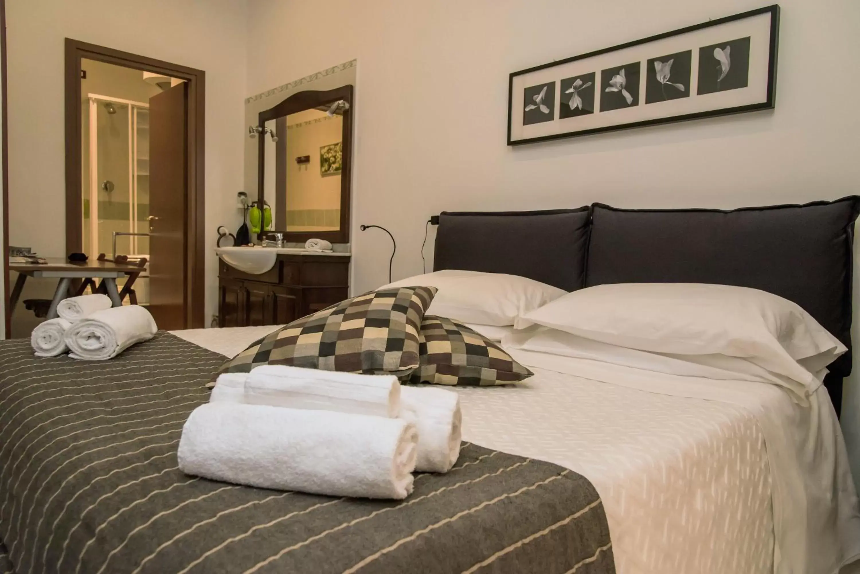 Bedroom, Room Photo in Bed & Breakfast Plebiscito Home