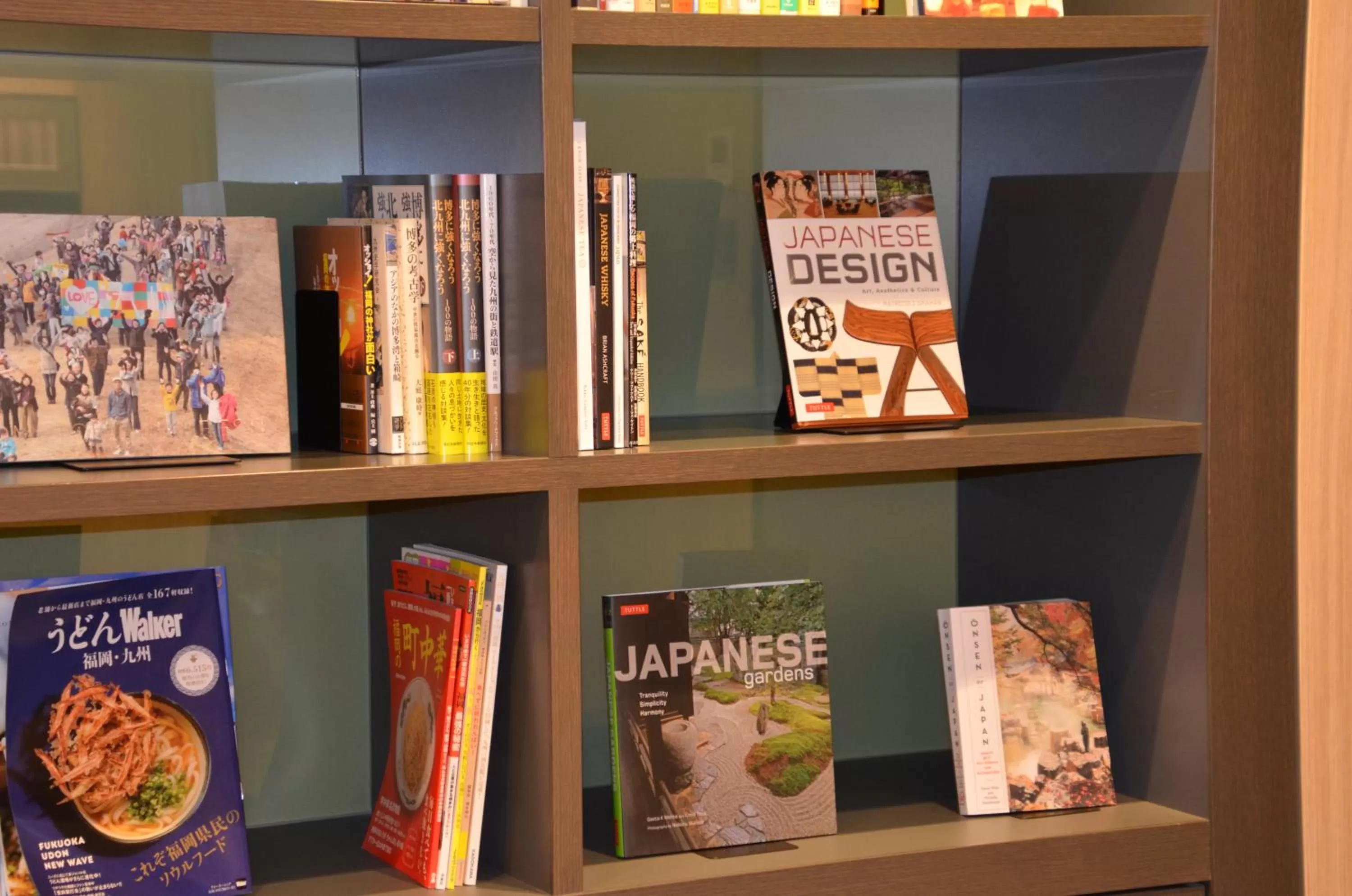 Library in THE BLOSSOM HAKATA Premier