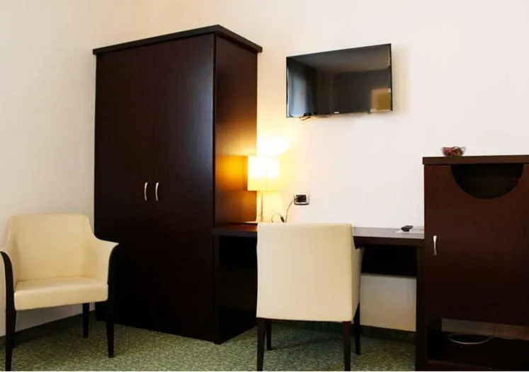 Bed in Hotel Senator