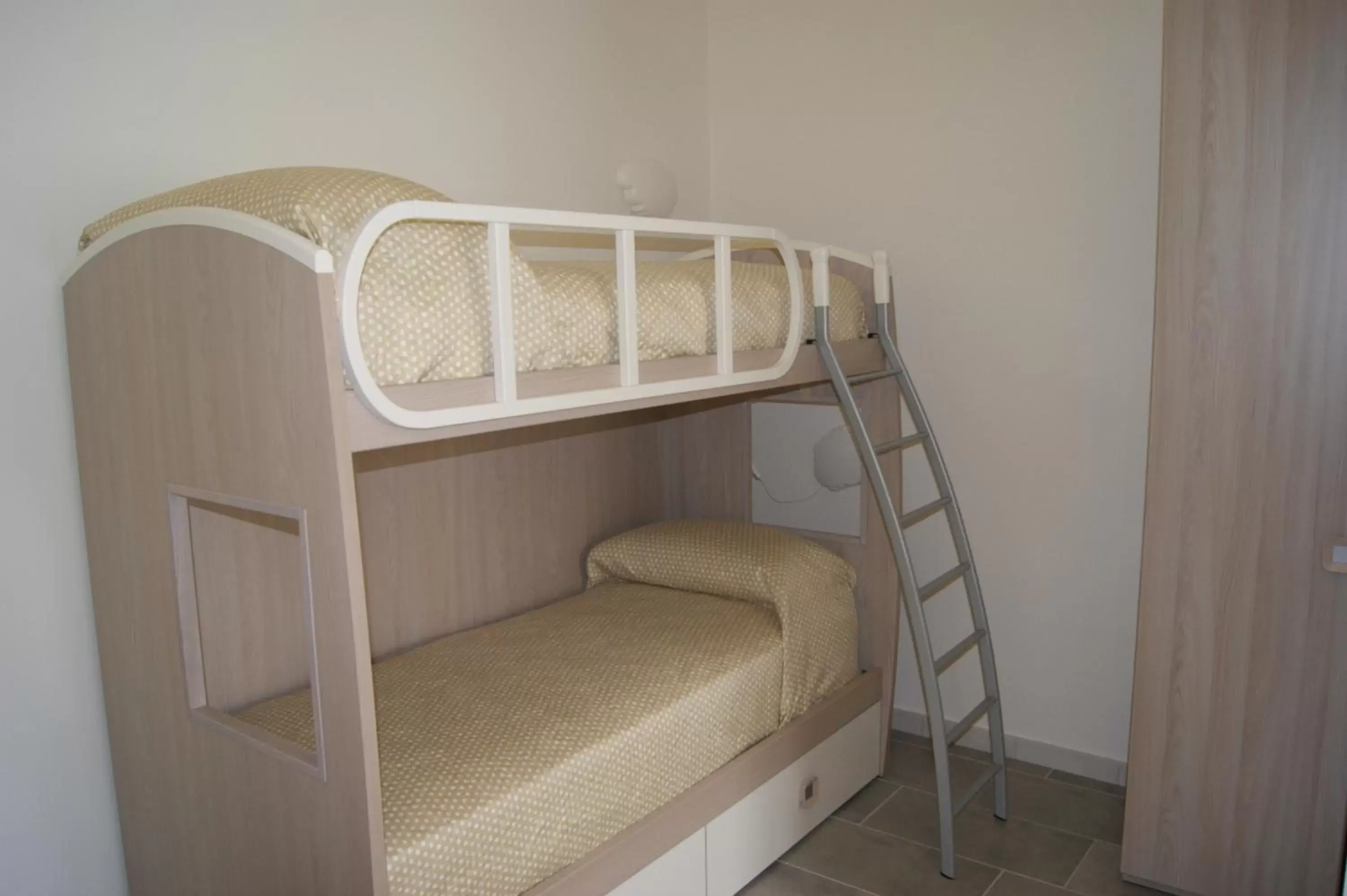 Bunk Bed in Arome B&B