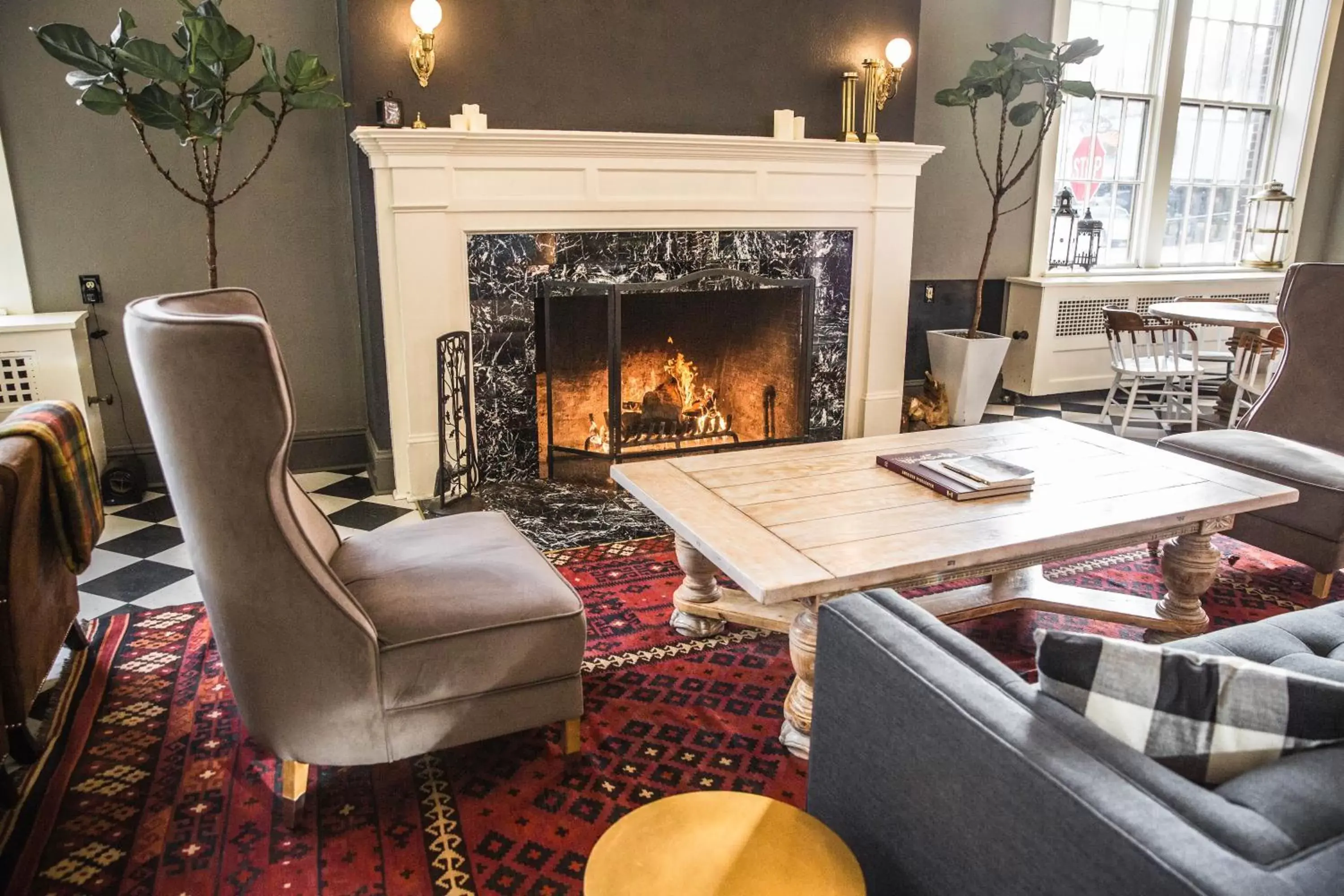 Seating Area in Hood River Hotel