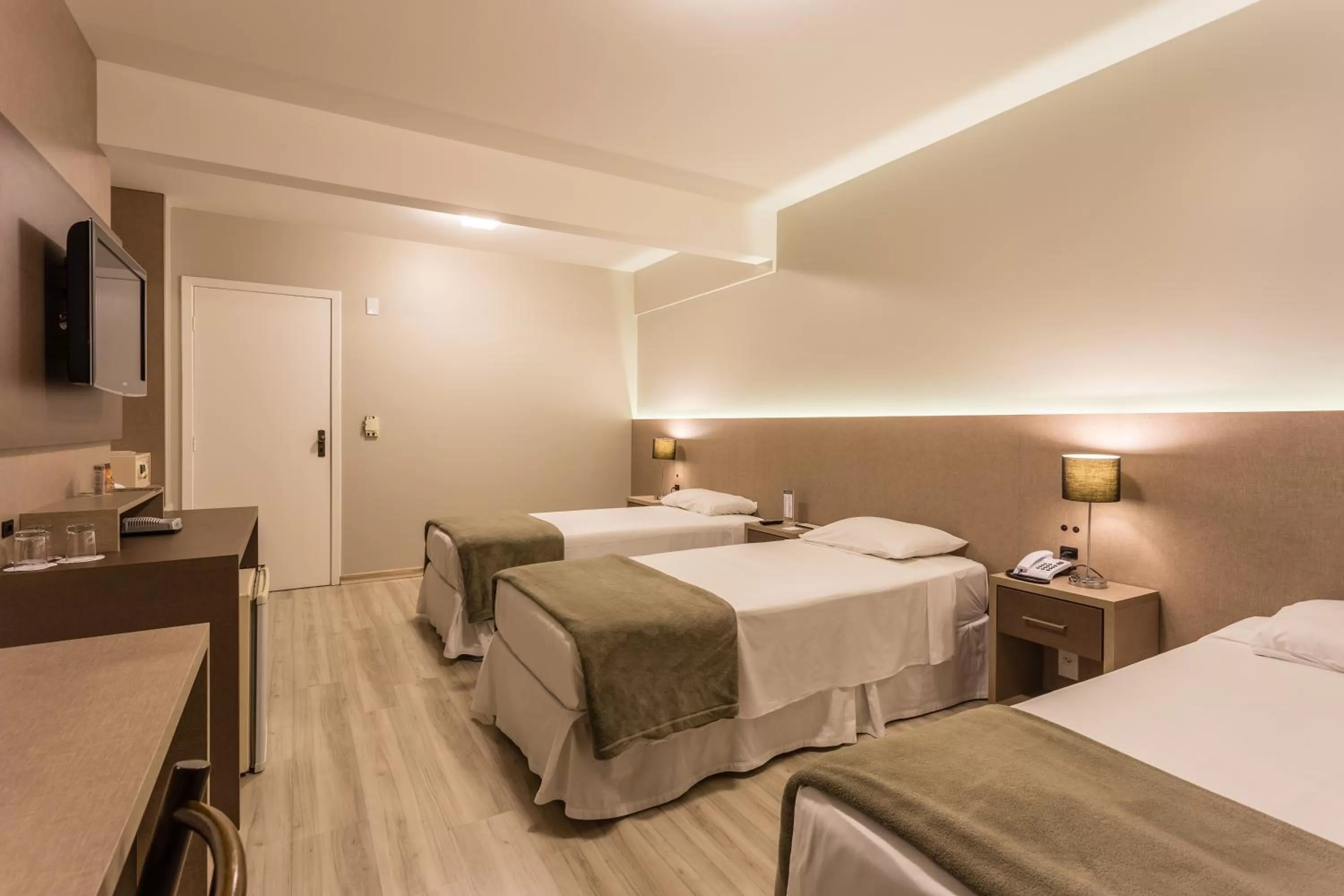 Bed in Hotel Farol da Ilha