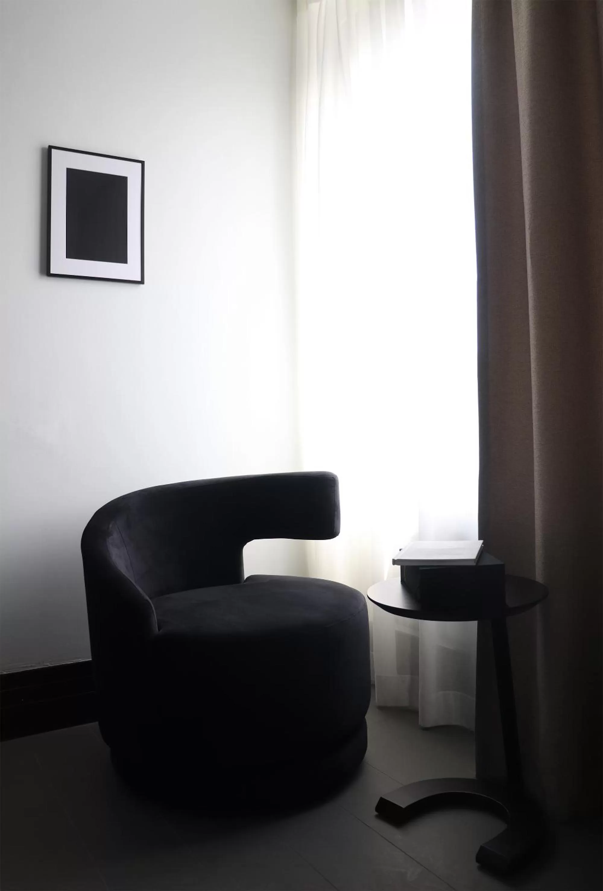 Seating area in Hotel National Antwerp