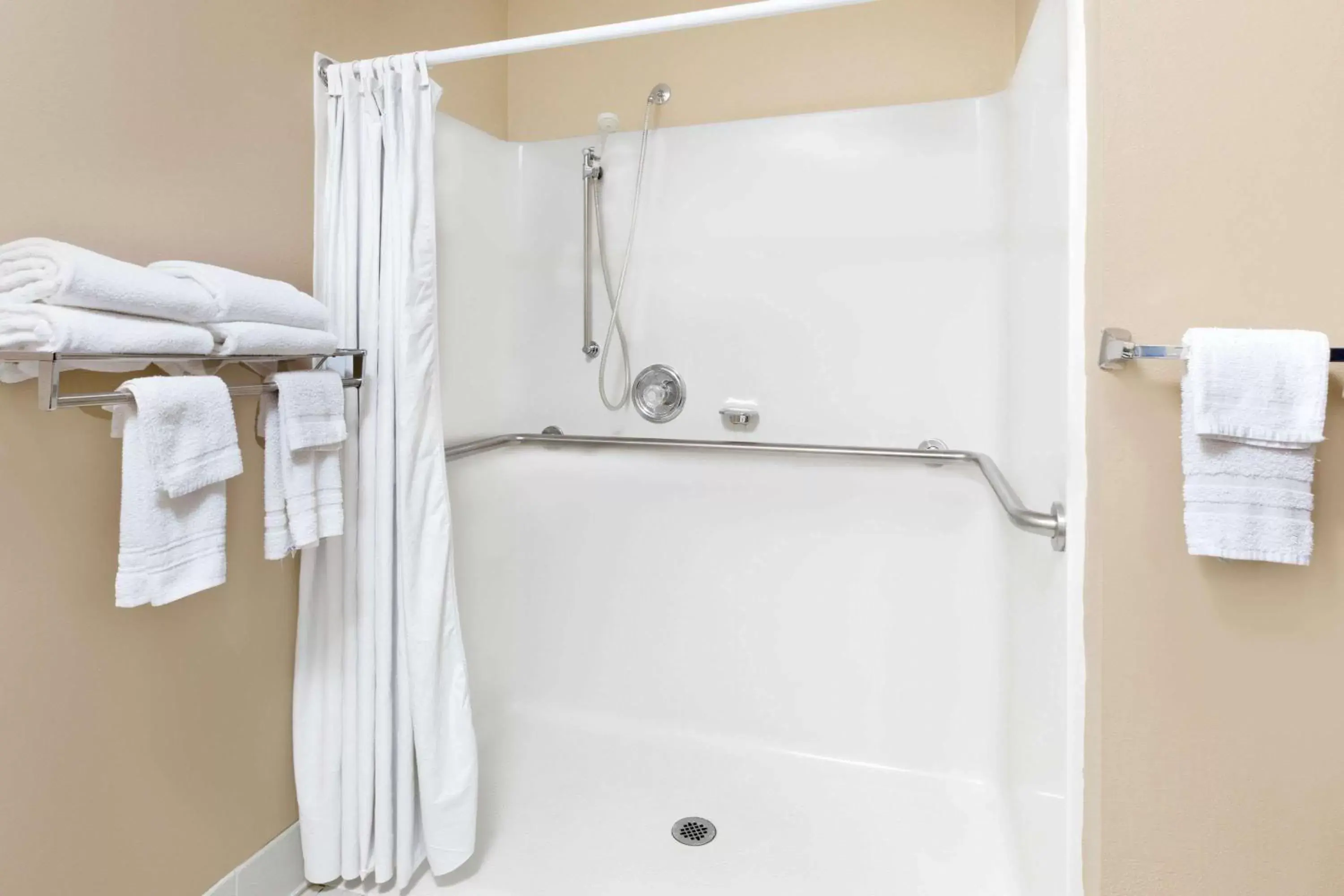 Shower, Bathroom in Super 8 by Wyndham St. Ignace