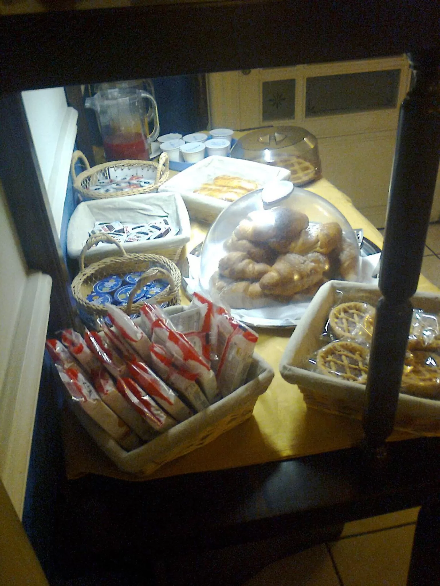 Food close-up in Hotel Sangiuliano 132 centro storico Catania