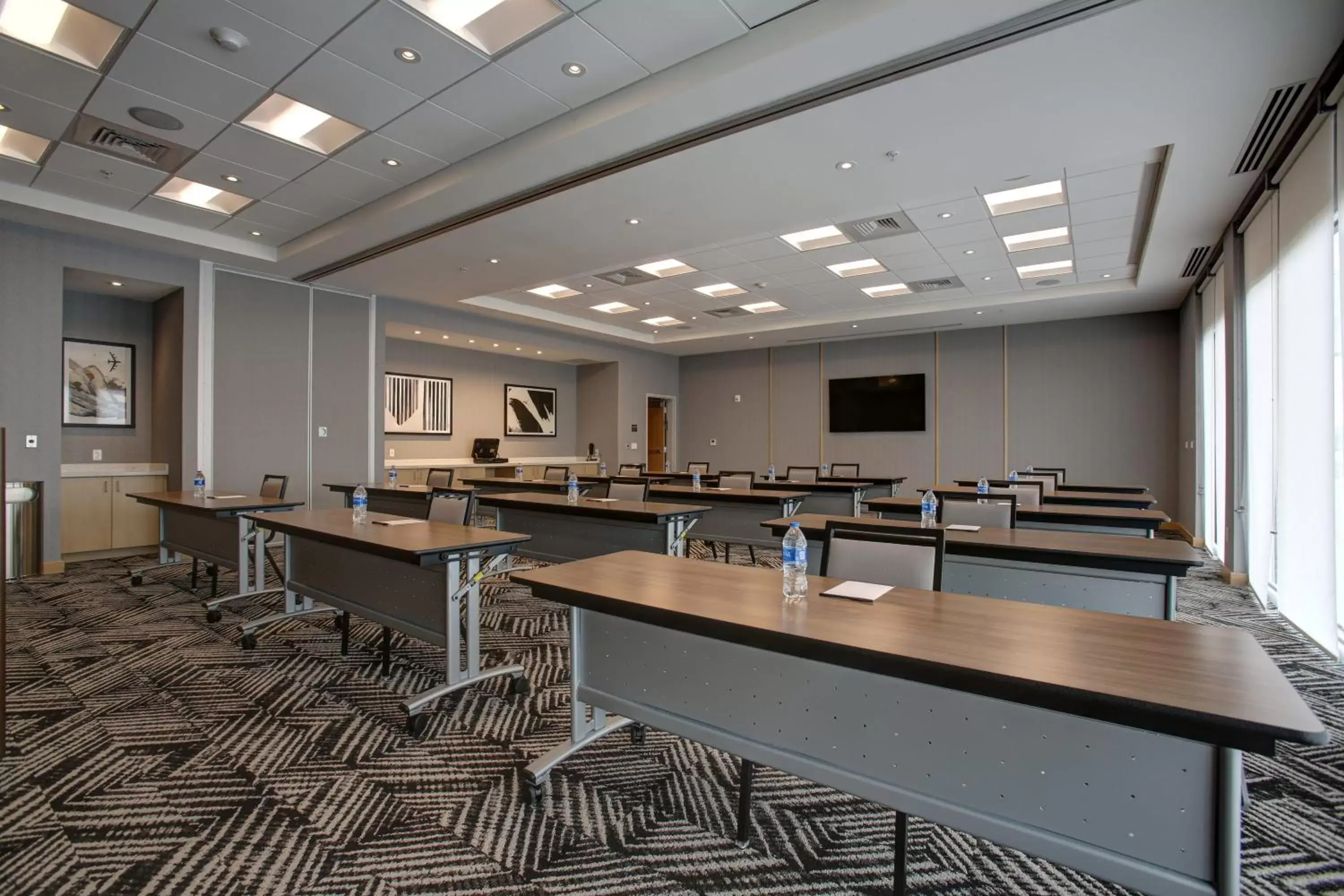 Meeting/conference room in Hyatt Place at Wichita State University