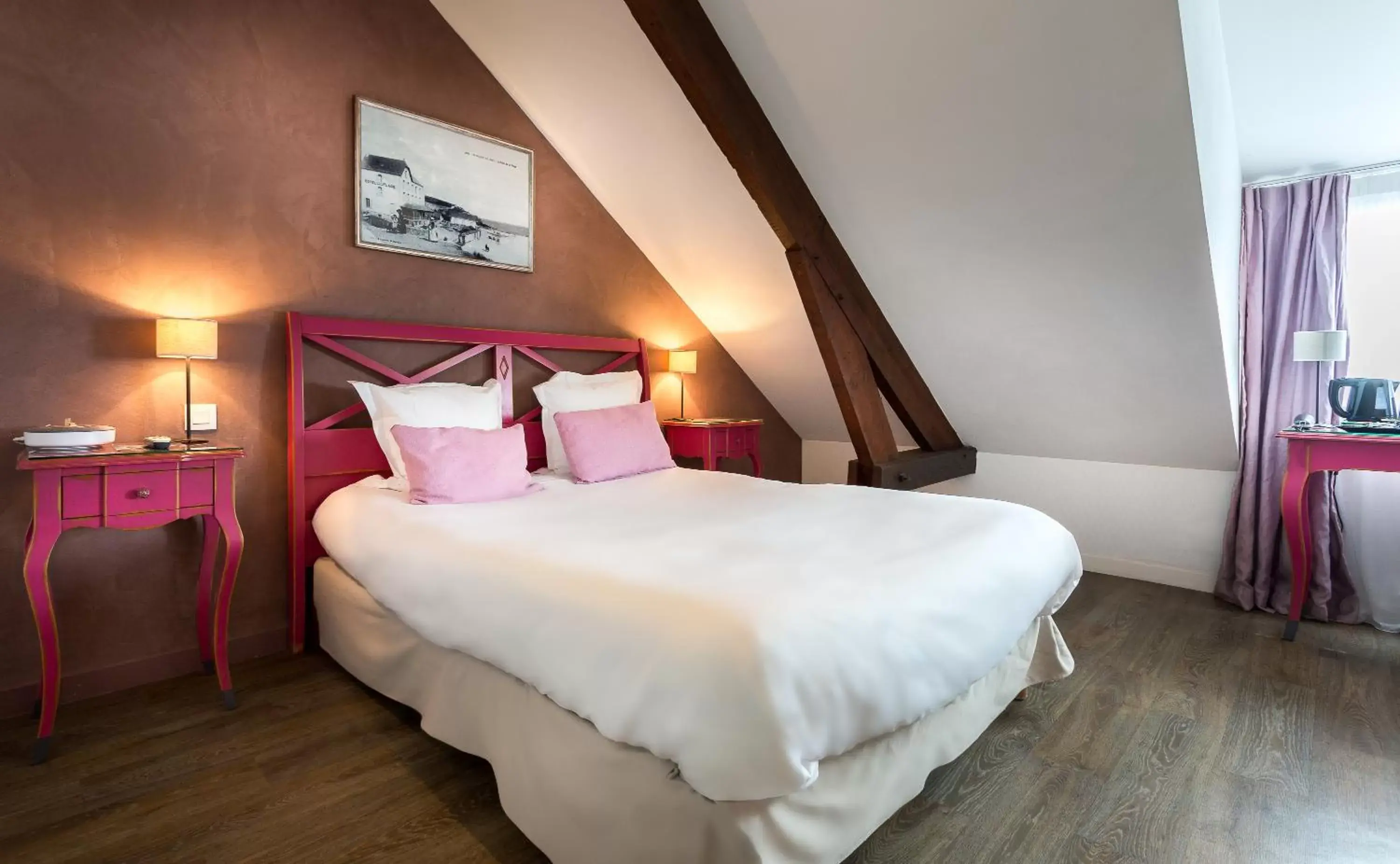 Photo of the whole room, Bed in Best Western Hotel De La Plage Saint Marc sur Mer