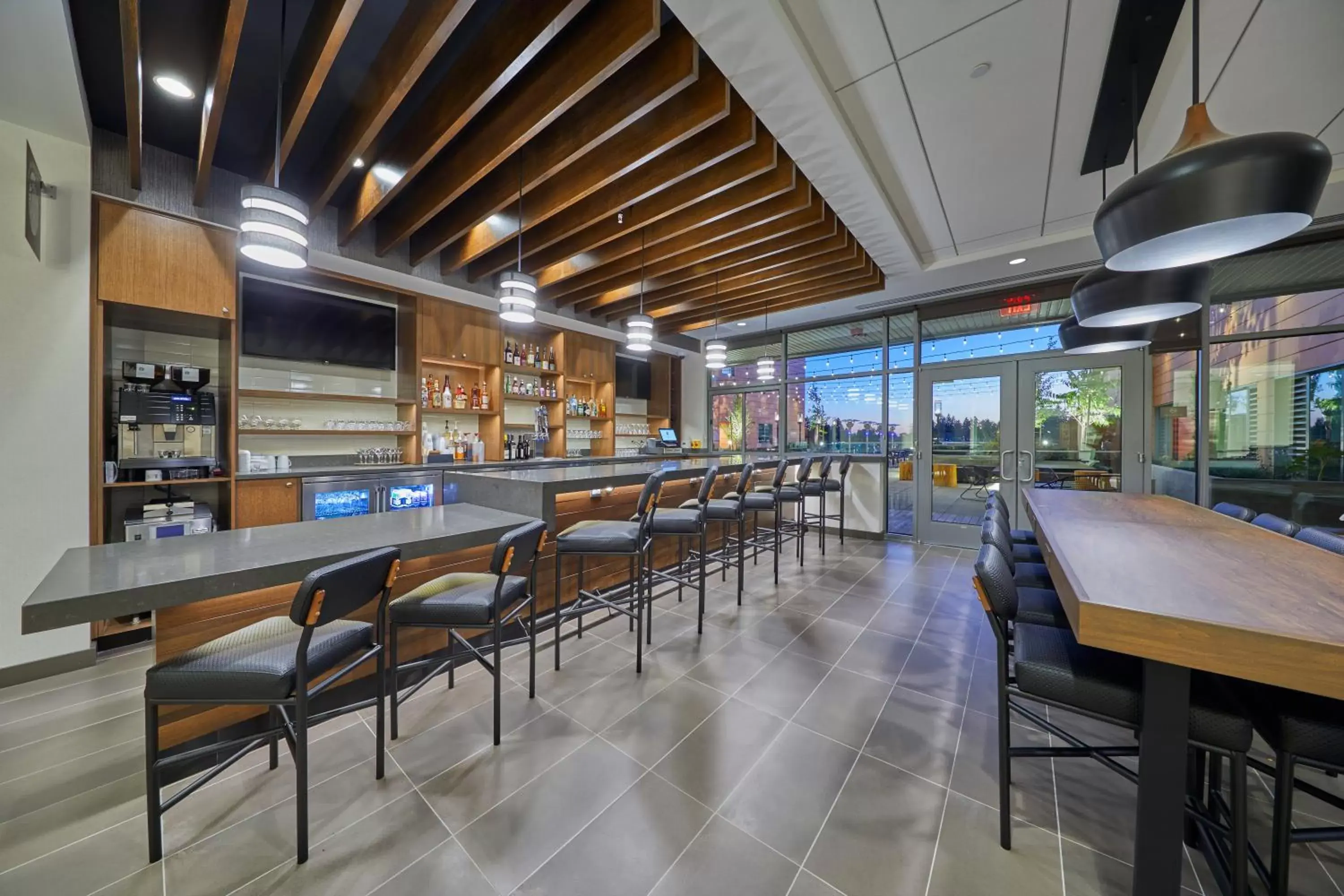 Restaurant/places to eat, Lounge/Bar in Hyatt Place Eugene/Oakway Center