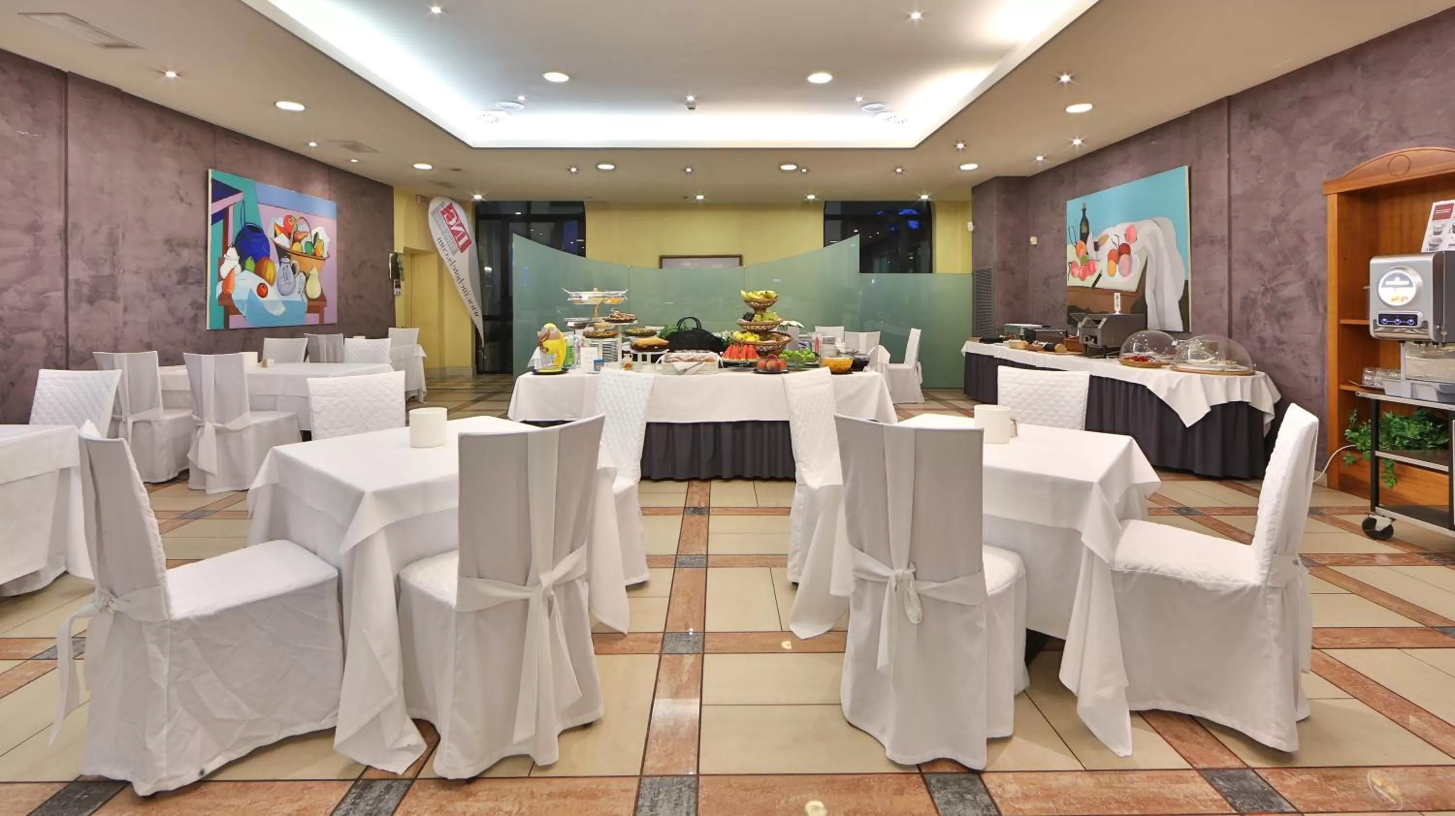 Restaurant/places to eat in Hotel San Marco & Formula Club