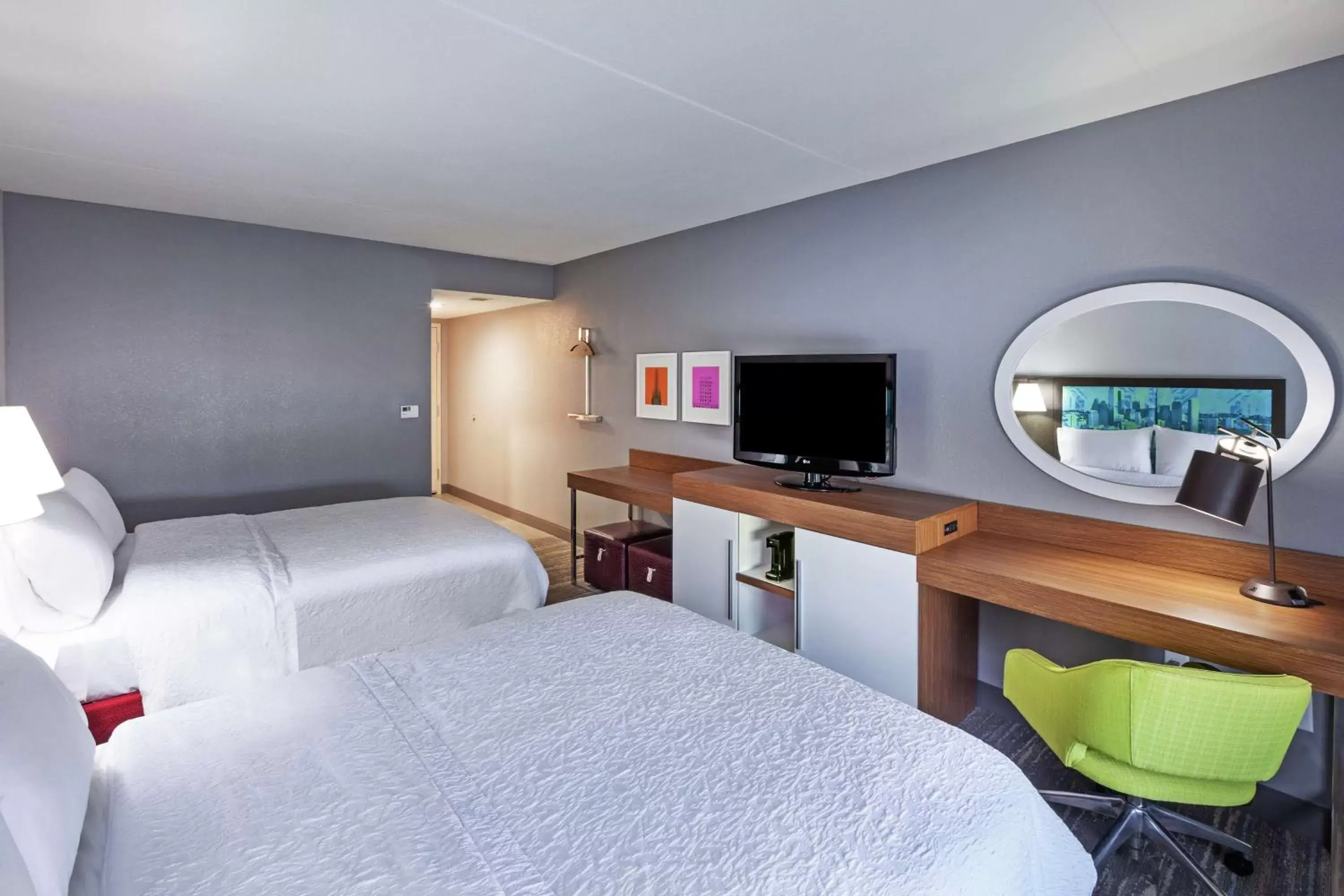 Bedroom in Hampton Inn & Suites Houston-Bush Intercontinental Airport