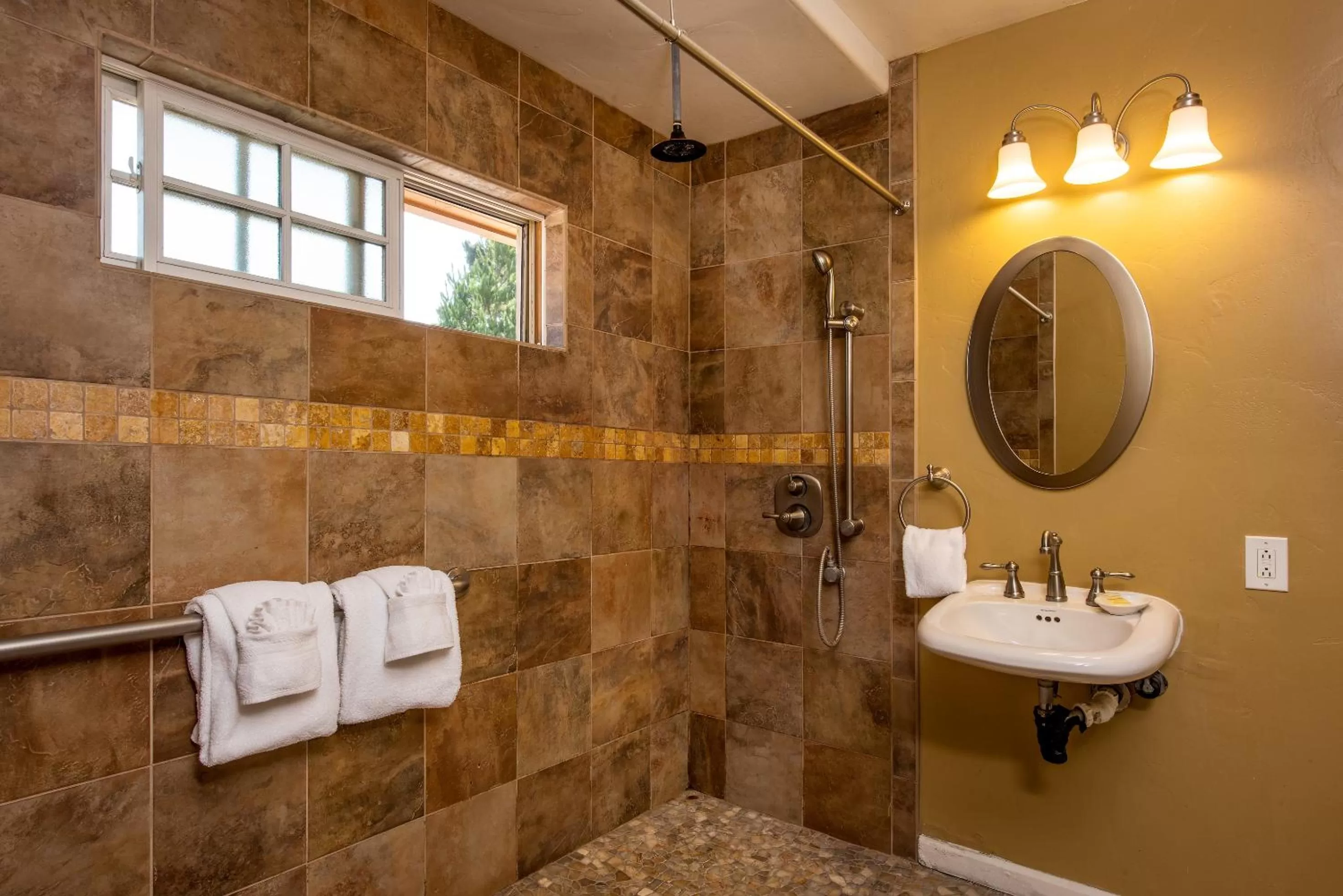 Sunset Inn Pacific Grove