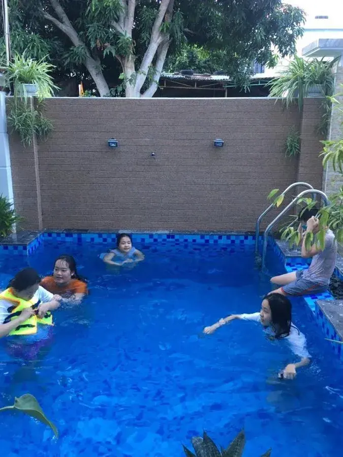 Swimming pool in Riverlife Homestay Swimming pool in Riverlife Homestay